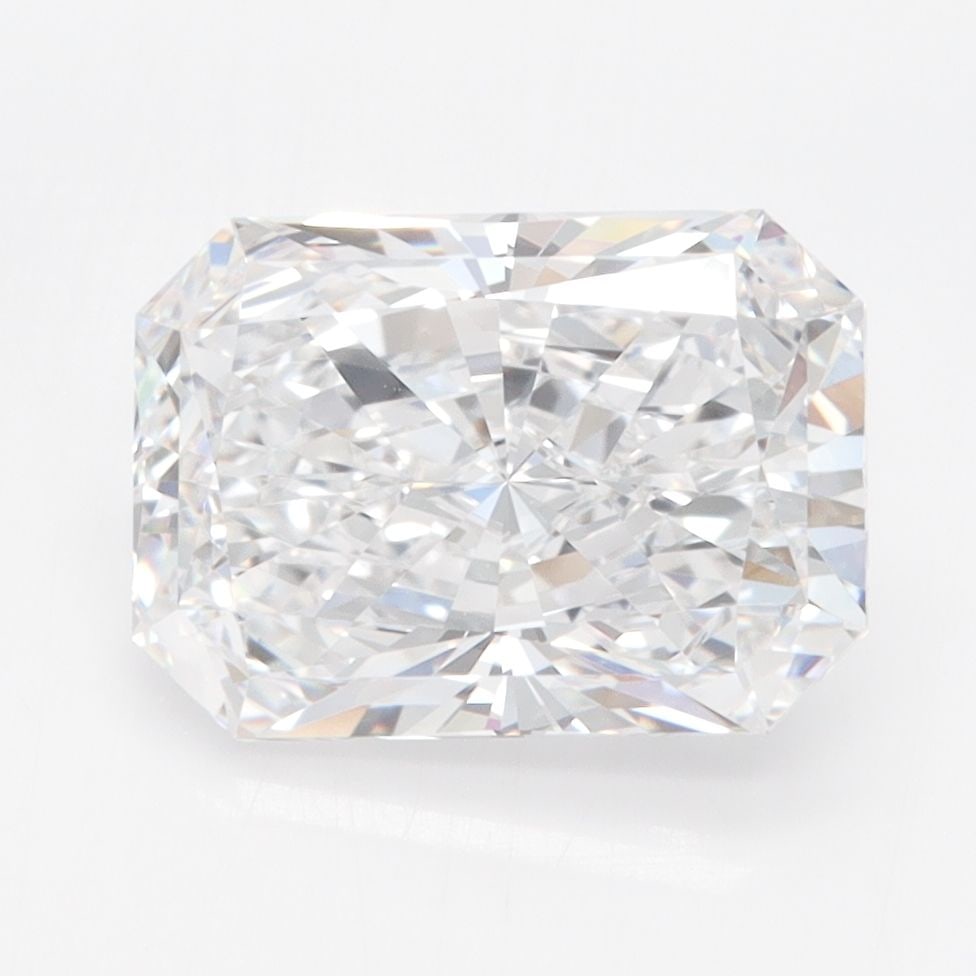 IGI Radiant 3.04ct E IF - Loose Lab Diamond: IGI Radiant 3.04ct E IF - Loose Lab Diamond Item Specifics: Source: This Is A Real Diamond Grown In A Lab Not Mined. Carat: 3.04 Cut: - Color: E Clarity: IF Polish: EX Symmetry: EX Measurements: 10.24
