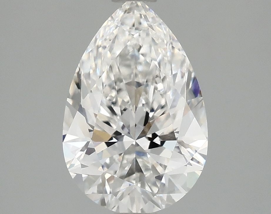 IGI Pear 2.05ct E VVS2 - Loose Lab Diamond: IGI Pear 2.05ct E VVS2 - Loose Lab Diamond Item Specifics: Source: This Is A Real Diamond Grown In A Lab Not Mined. Carat: 2.05 Cut: - Color: E Clarity: VVS2 Polish: EX Symmetry: EX Measurements: 10.6