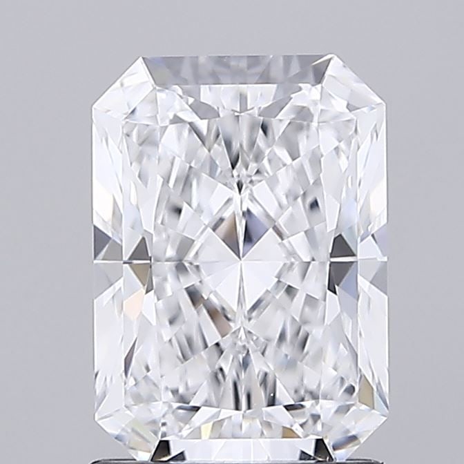 IGI Radiant 1.41ct E VVS1 - Loose Lab Diamond: IGI Radiant 1.41ct E VVS1 - Loose Lab Diamond Item Specifics: Source: This Is A Real Diamond Grown In A Lab Not Mined. Carat: 1.41 Cut: - Color: E Clarity: VVS1 Polish: EX Symmetry: EX Measurements: 7