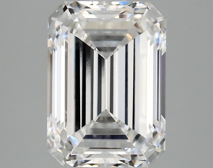 IGI Emerald 3.1ct E VVS2 - Loose Lab Diamond: IGI Emerald 3.1ct E VVS2 - Loose Lab Diamond Item Specifics: Source: This Is A Real Diamond Grown In A Lab Not Mined. Carat: 3.1 Cut: - Color: E Clarity: VVS2 Polish: EX Symmetry: EX Measurements: 9.7