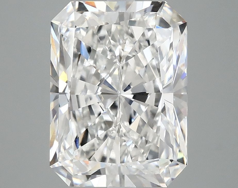 IGI Radiant 4.11ct D VVS2 - Loose Lab Diamond: IGI Radiant 4.11ct D VVS2 - Loose Lab Diamond Item Specifics: Source: This Is A Real Diamond Grown In A Lab Not Mined. Carat: 4.11 Cut: - Color: D Clarity: VVS2 Polish: EX Symmetry: EX Measurements: 1