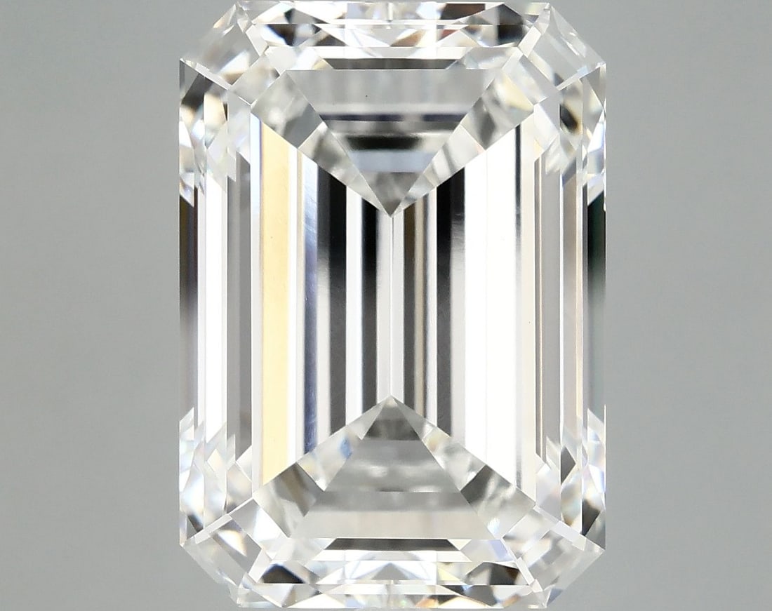 IGI Emerald 11.96ct F VVS2 - Loose Lab Diamond: IGI Emerald 11.96ct F VVS2 - Loose Lab Diamond Item Specifics: Source: This Is A Real Diamond Grown In A Lab Not Mined. Carat: 11.96 Cut: - Color: F Clarity: VVS2 Polish: EX Symmetry: EX
