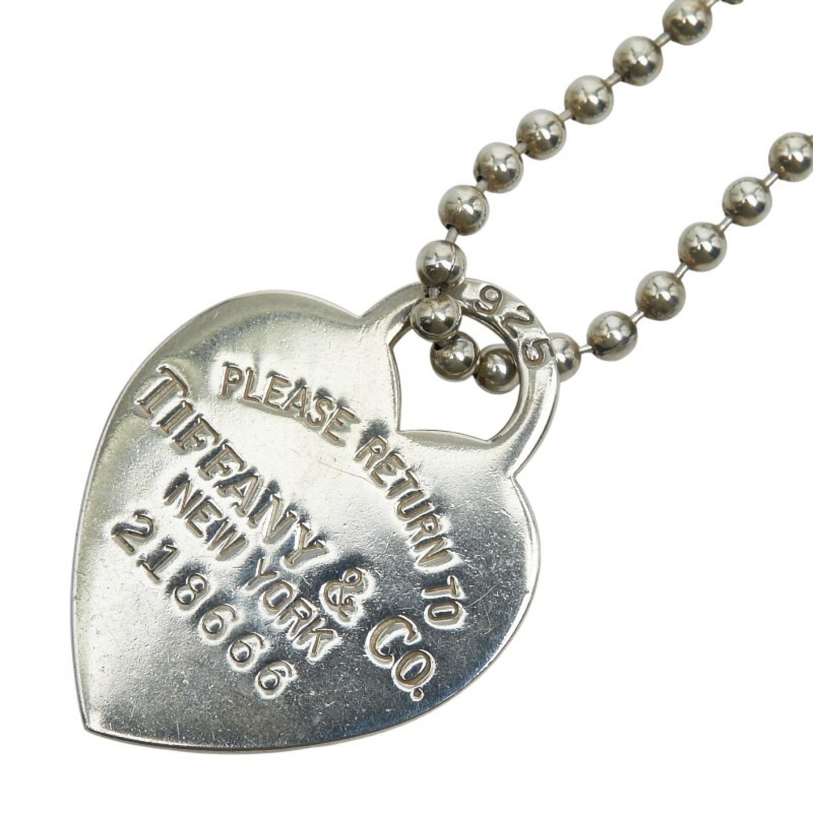 Tiffany & Co. Return To Heart Tag Long Necklace With Ball Chain Sv925 Silver Women'S. Tiffany: Tiffany & Co. Return To Heart Tag Long Necklace With Ball Chain Sv925 Silver Women'S. Tiffany Return to Heart Tag Long Necklace with Ball Chain in Sterling Silver. This elegant necklace features a bea