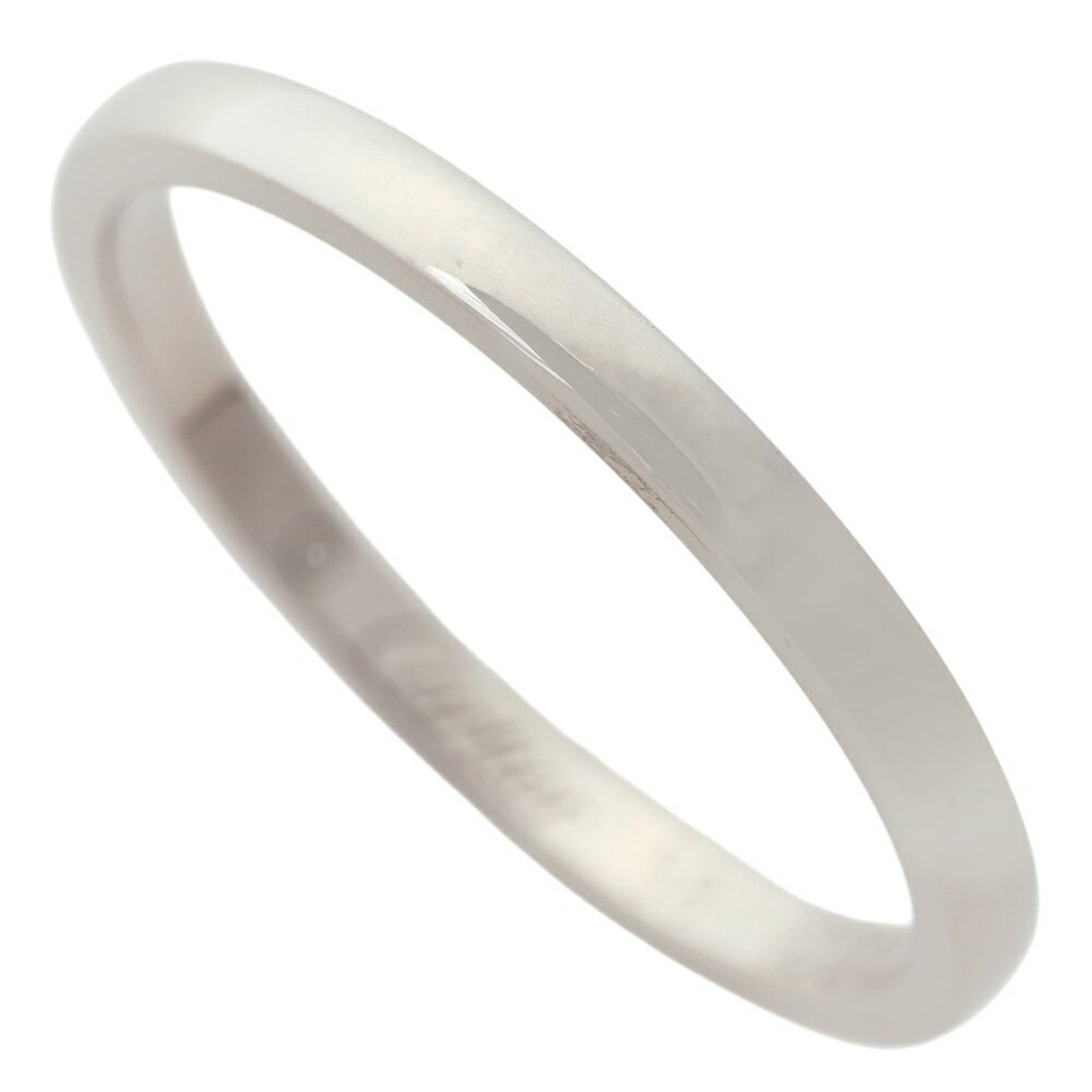 Ring Platinum Cartier Wedding: Ring Platinum Cartier Wedding Platinum Cartier Wedding Ring, 58, US Size 9. A like-new condition platinum wedding ring from the renowned brand Cartier, bearing a subtle presence of usage. Item Specifi
