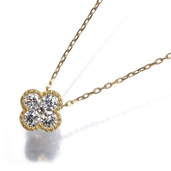 Ponte Vecchio Necklace Diamond 0.15Ct Flower Milgrain 18K Yg: Ponte Vecchio Necklace Diamond 0.15Ct Flower Milgrain 18K Yg The Ponte Vecchio Necklace boasts a stunning 0.15ct diamond at its center, beautifully set in an 18k yellow gold flower-shaped pendant
