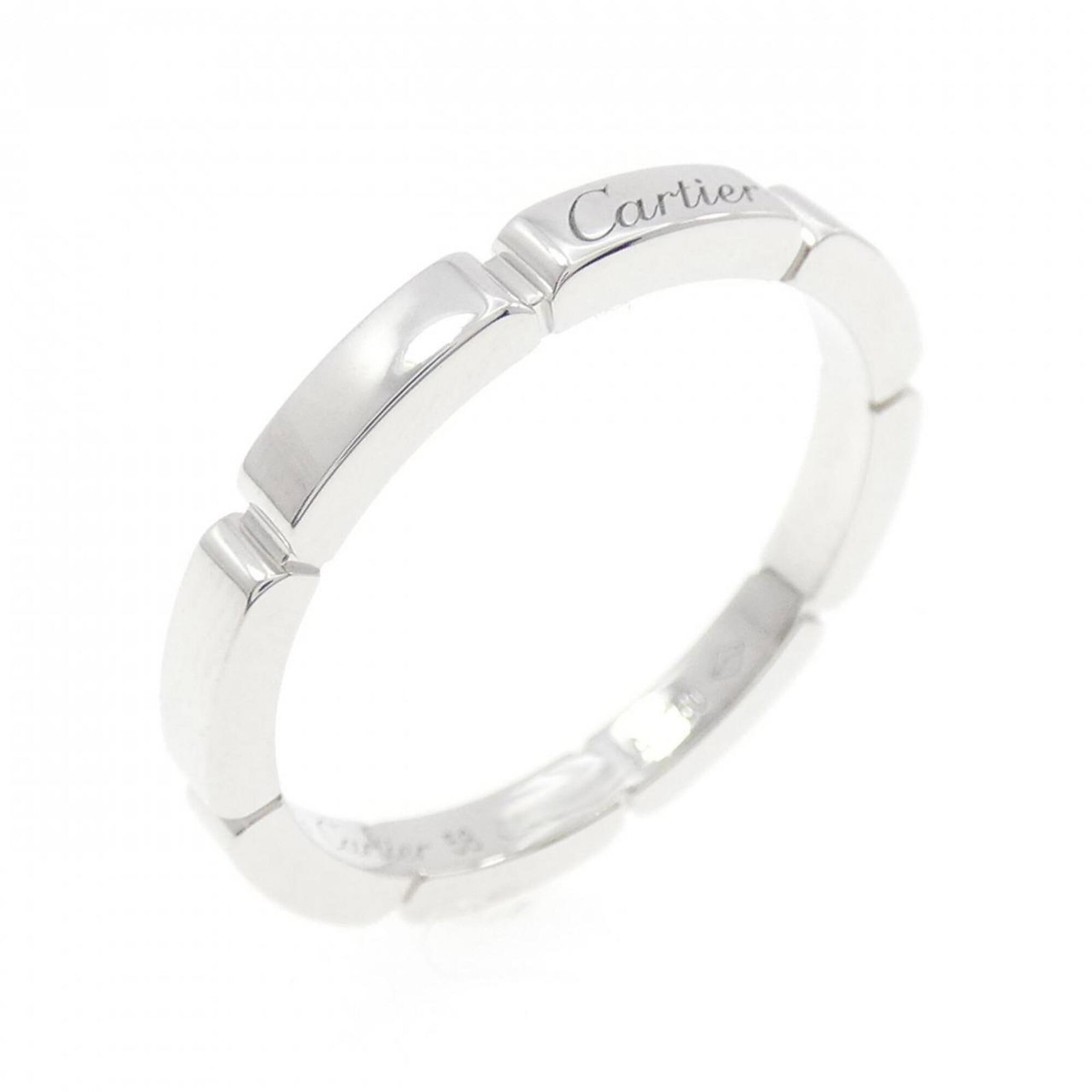 White Gold Cartier Band Ring 18K: White Gold Cartier Band Ring 18K 18K White Gold Cartier Band Ring for Women or Men in Excellent Condition. This used band ring features a few traces of usage, with some minor scratches and dirt