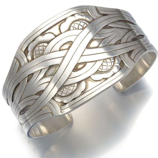 Georg Jensen Bracelet 55 Harold Nielsen Bangle Cuff 925 Sterling Silver: Georg Jensen Bracelet 55 Harold Nielsen Bangle Cuff 925 Sterling Silver Sterling silver cuff from the 55 collection by Harold Nielsen, featuring a sleek and modern design. This Georg Jensen bracelet