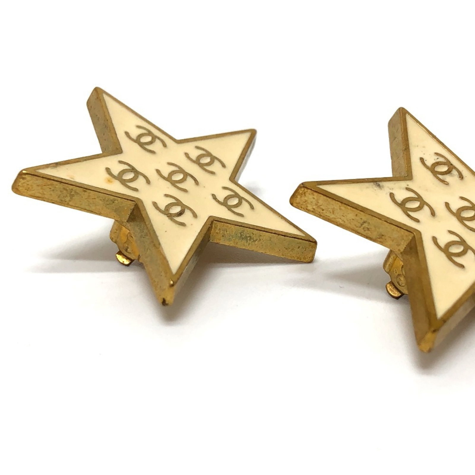 Clip earrings metal by Chanel - 3