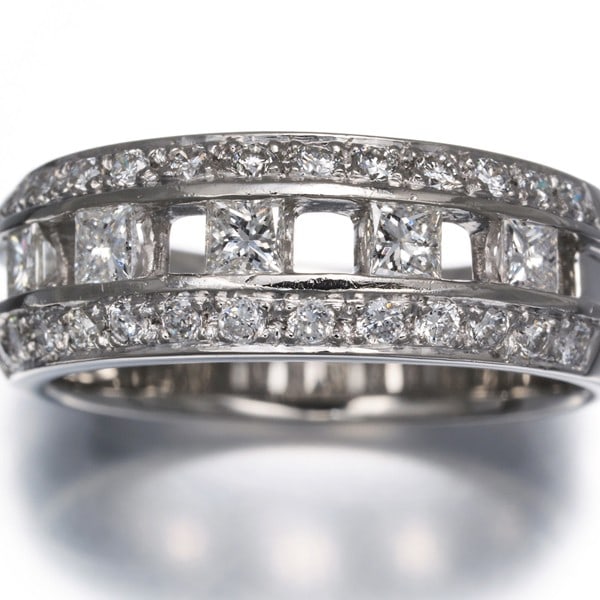 Platinum ring 0.69ct diamond - 2