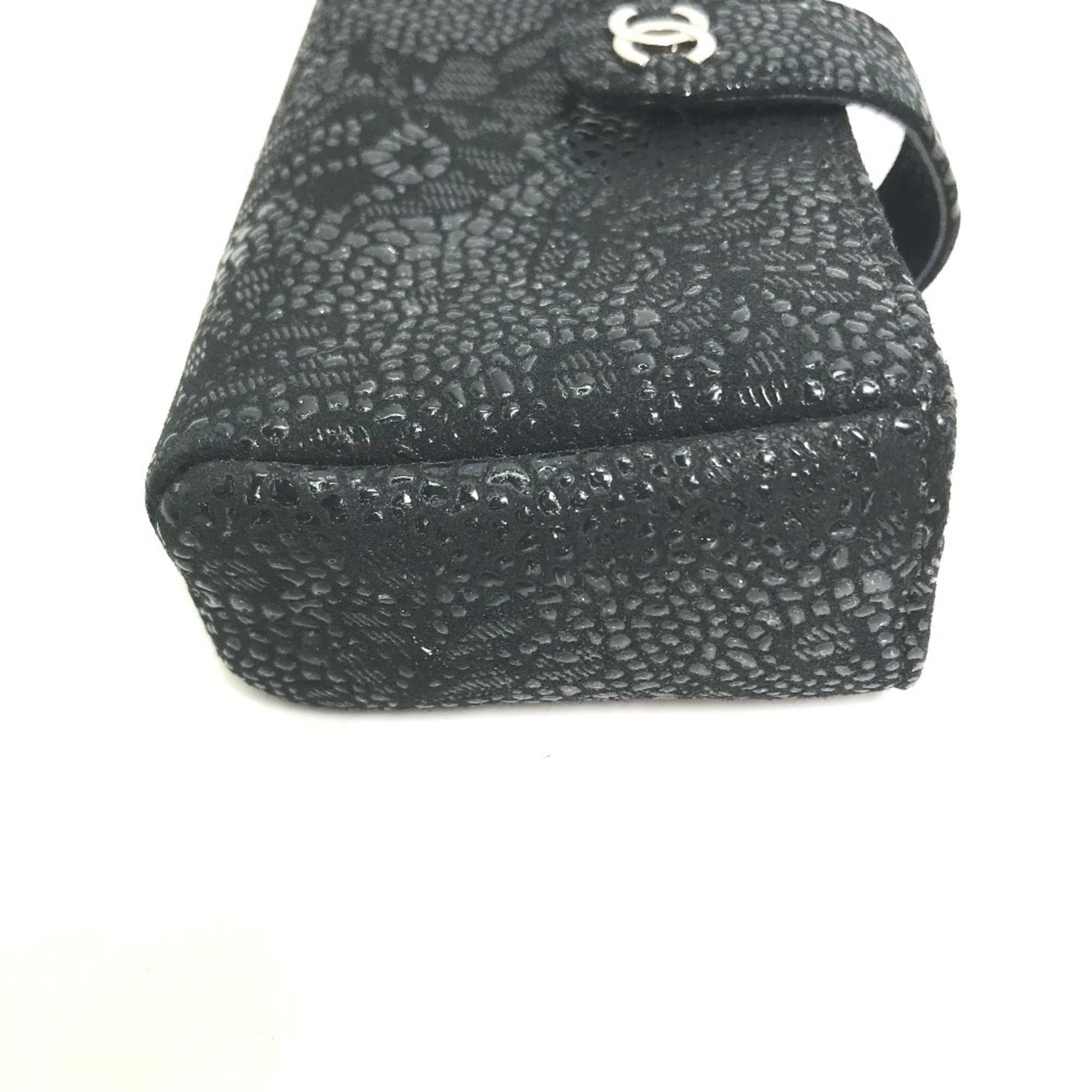 Chanel Pouch Leather - 2