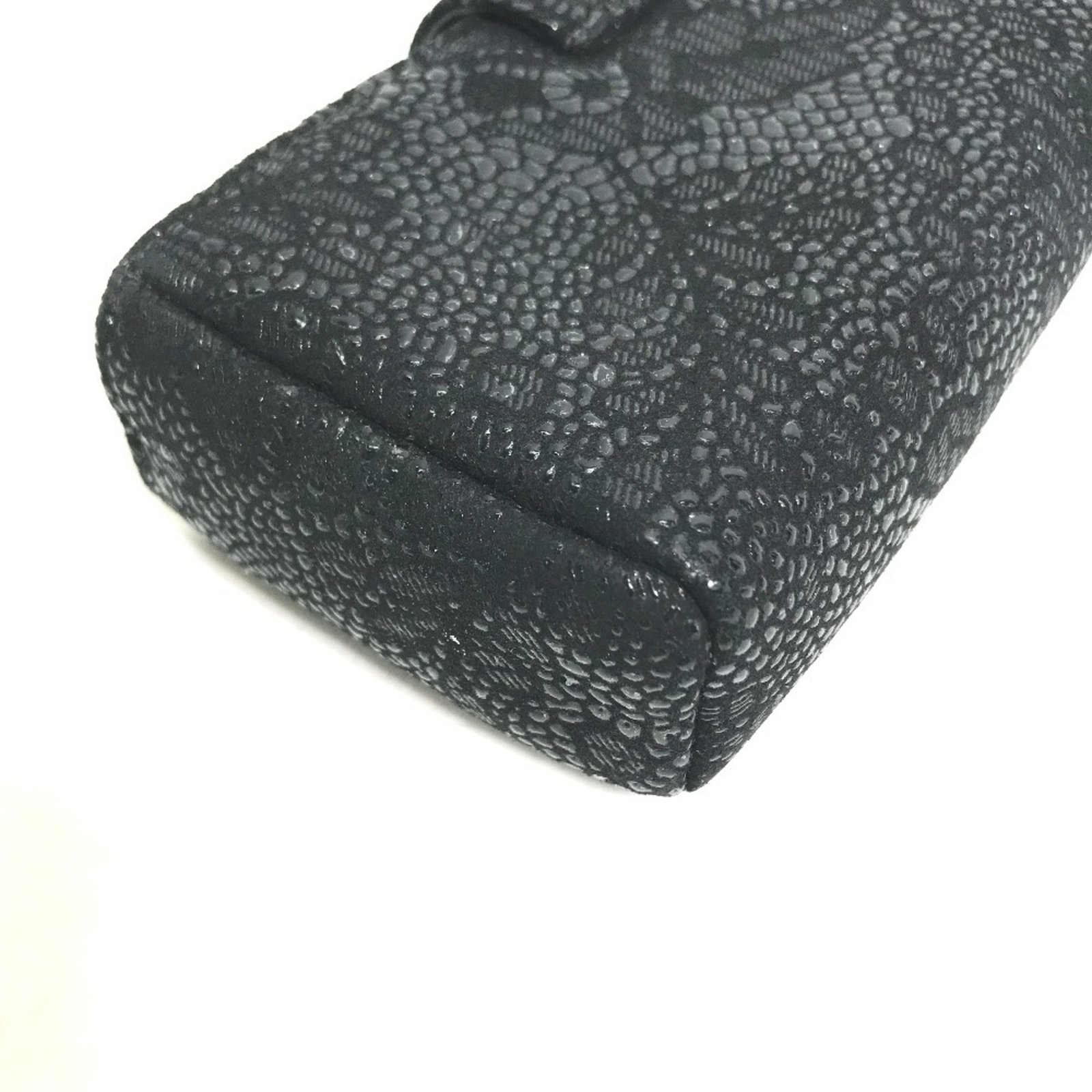 Chanel Pouch Leather - 5
