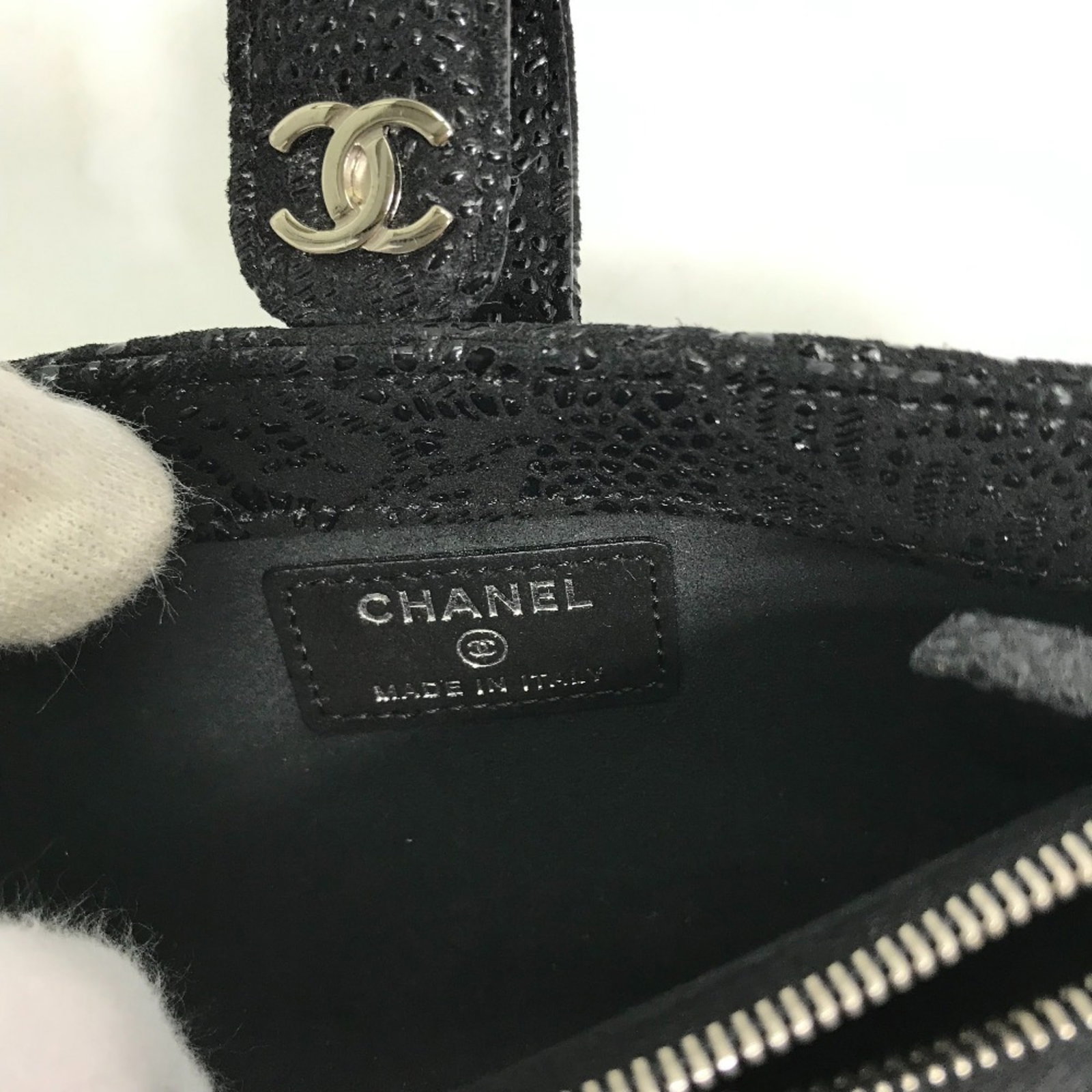 Chanel Pouch Leather - 9