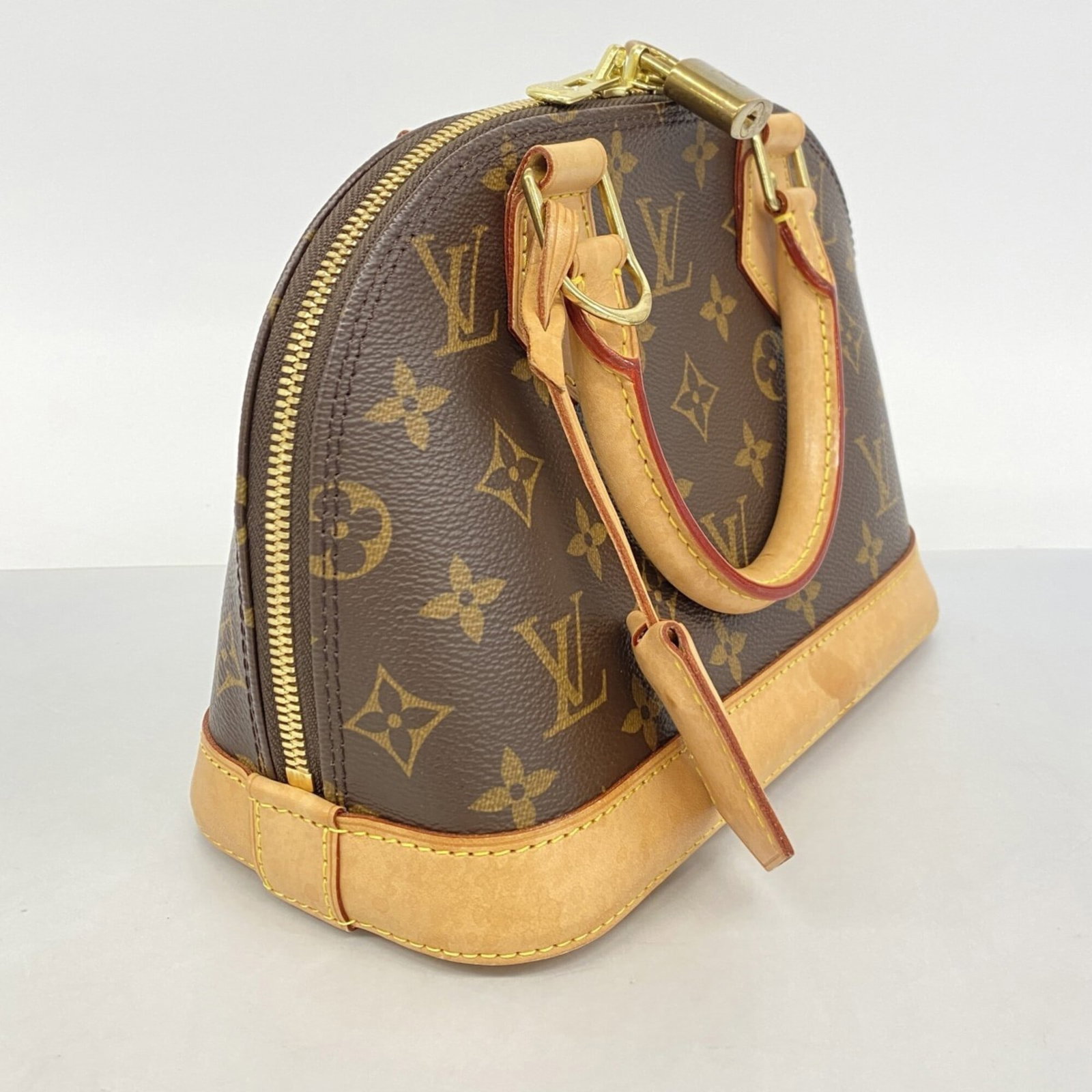 Louis Vuitton Handbag - 2