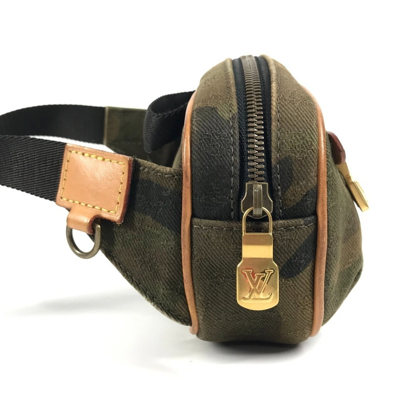 Louis Vuitton Sling Bag Monogram - 3