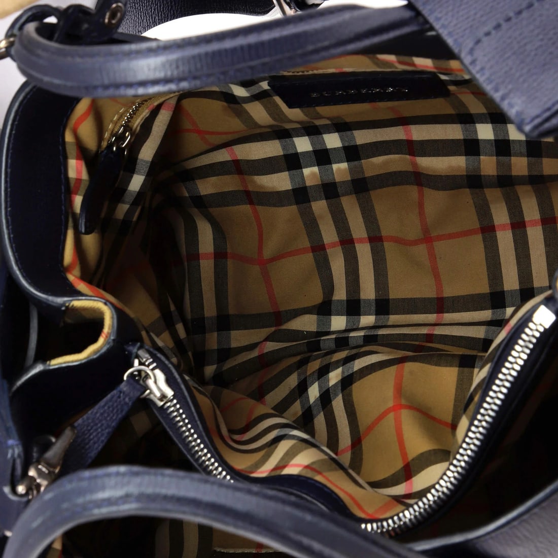 Burberry Leather Tote Medium - 5