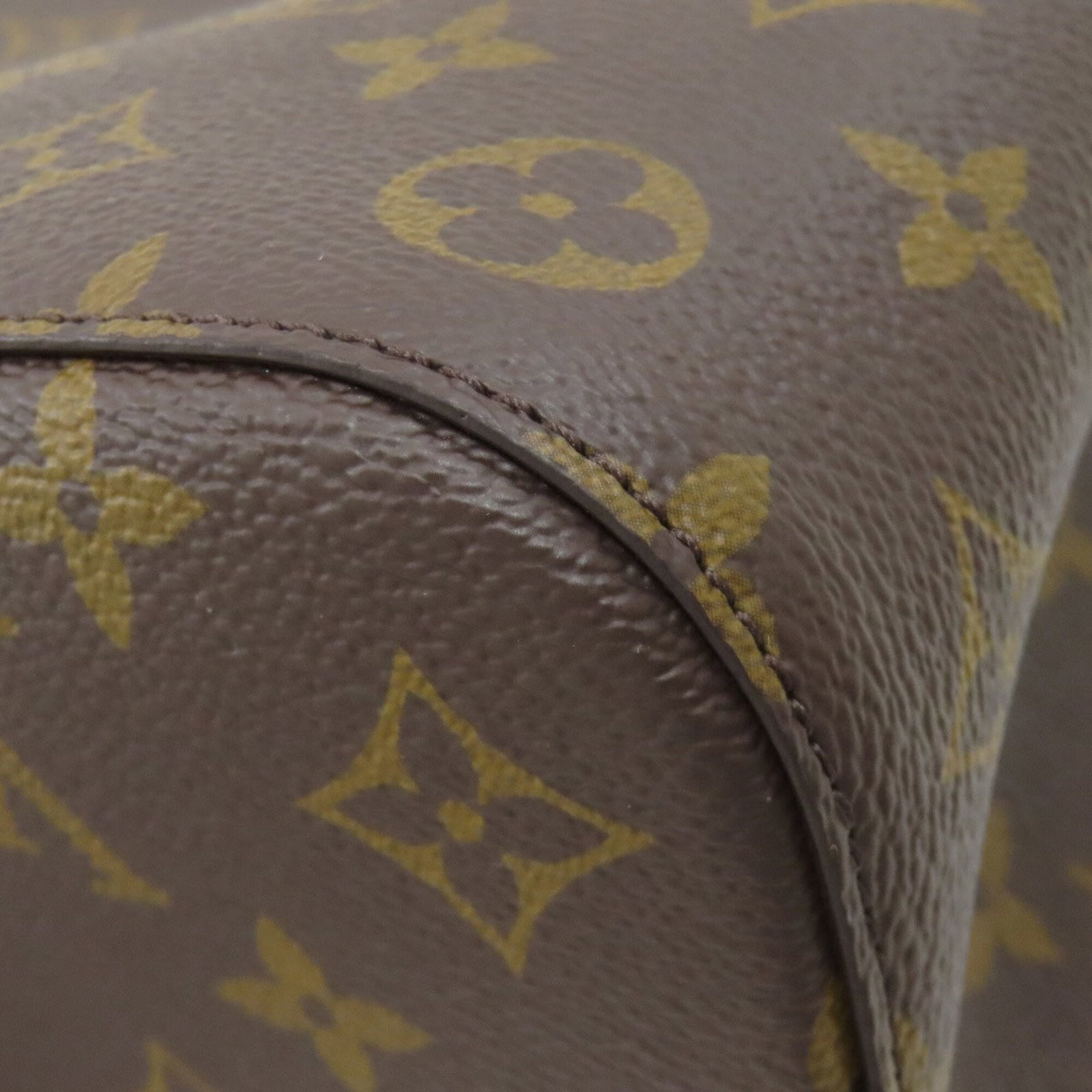Monogram Louis Vuitton Handbag - 19