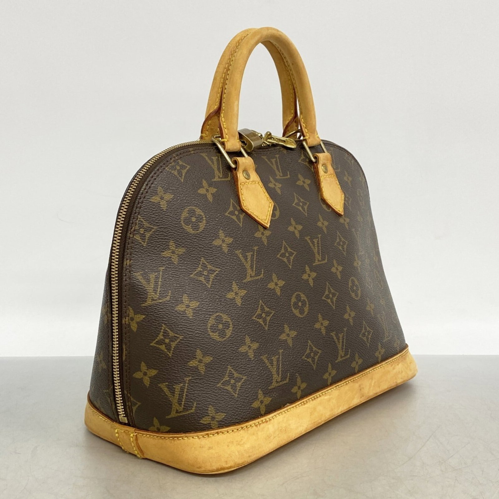 Louis Vuitton Handbag - 2