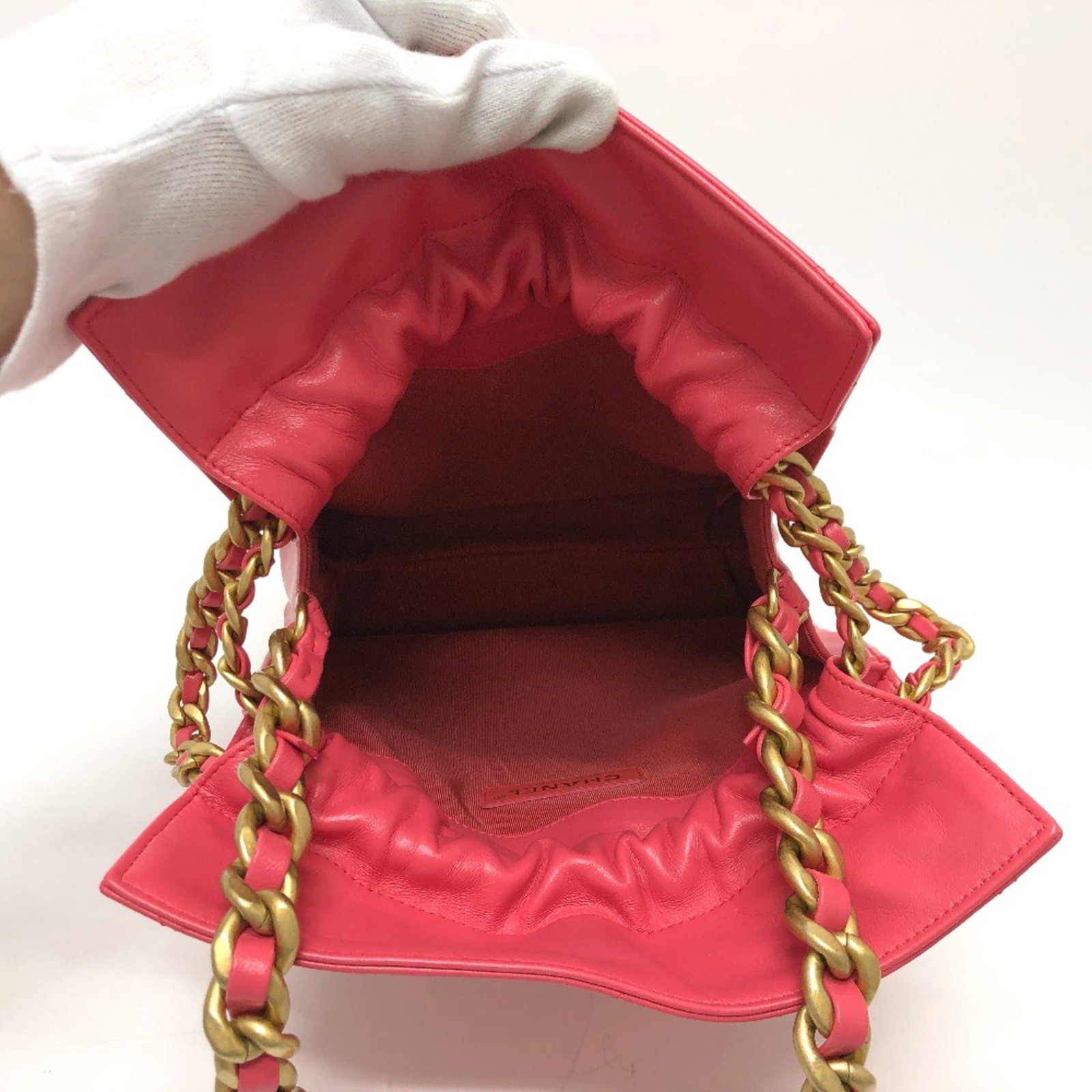 Chanel Handbag Leather - 10