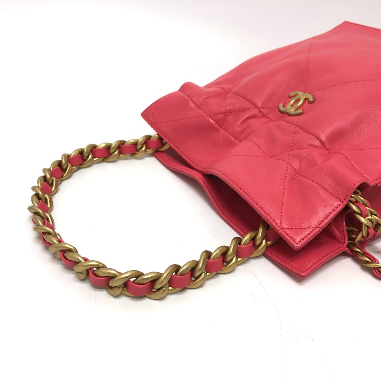 Chanel Handbag Leather - 6