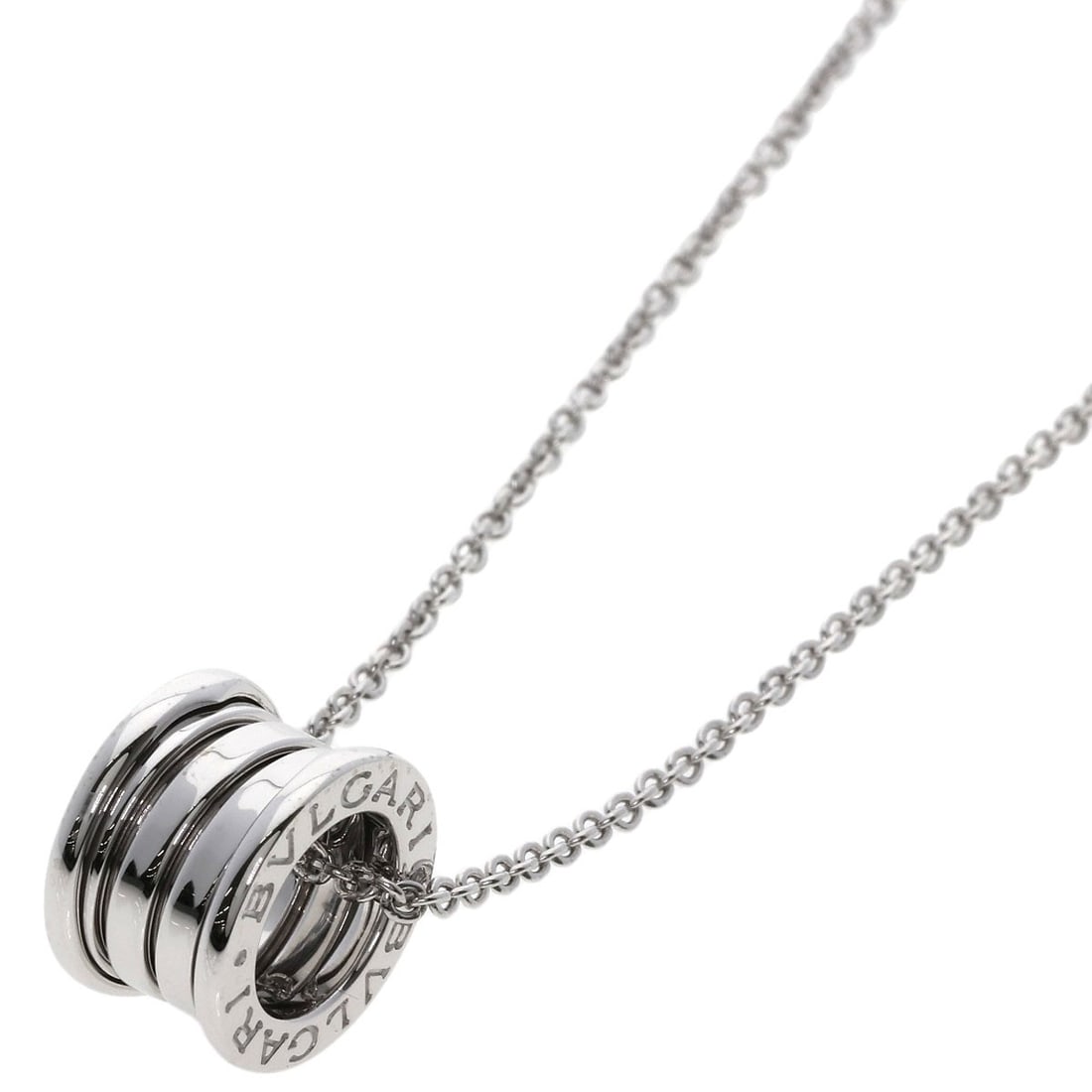 Bvlgari B.Zero1 Necklace K18 White Gold: Bvlgari B.Zero1 Necklace K18 White Gold K18 White Gold necklace with sleek design, crafted from high-quality K18 gold. This elegant piece measures 15.7 inches in length and features a silver metal ext