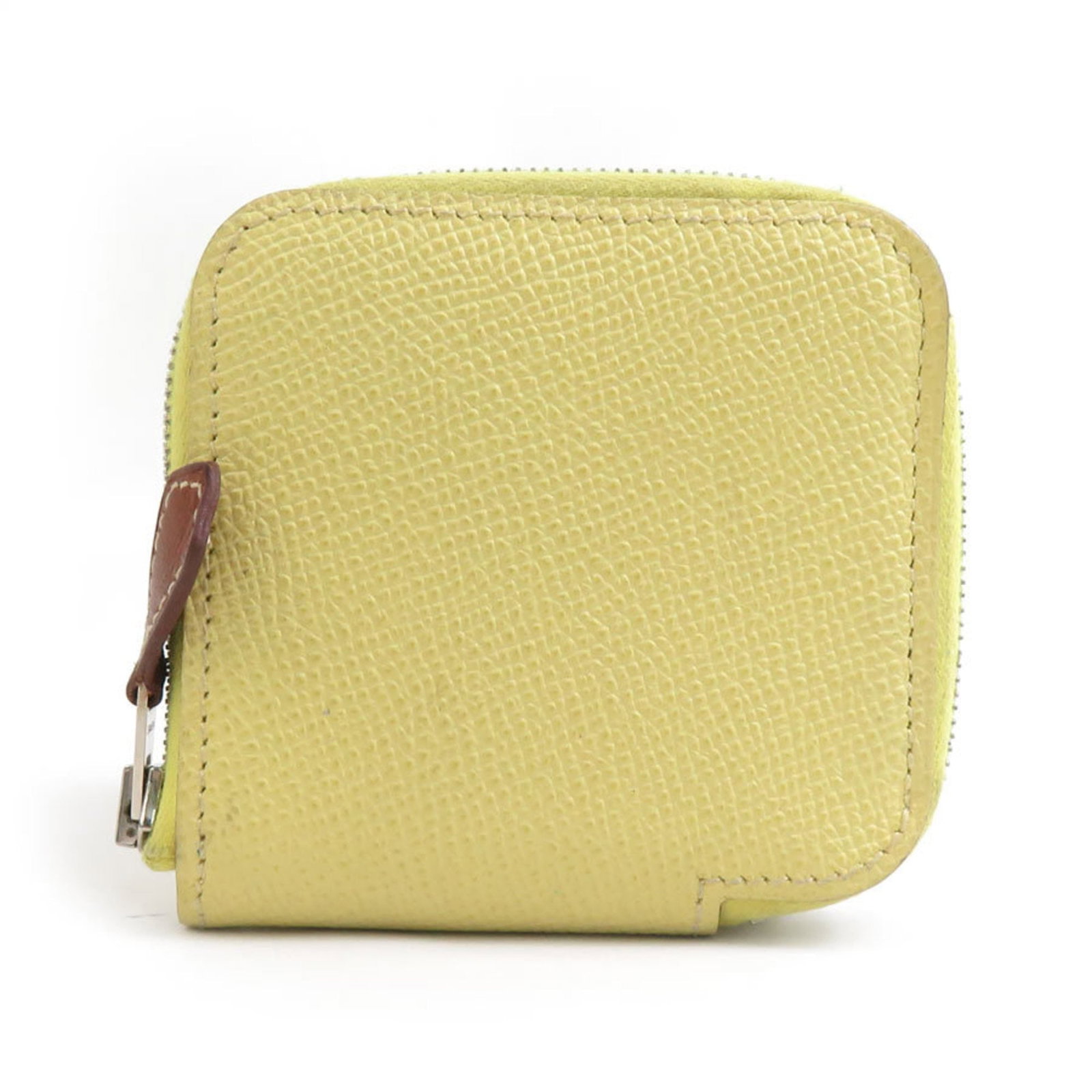 Epsom Leather Coin Purse Hermes: Epsom Leather Coin Purse Hermes Epsom Leather Coin Purse by Hermes boasts a classic design with a timeless appeal. Made from high-quality Epsom leather, this coin purse features a sleek and compact si