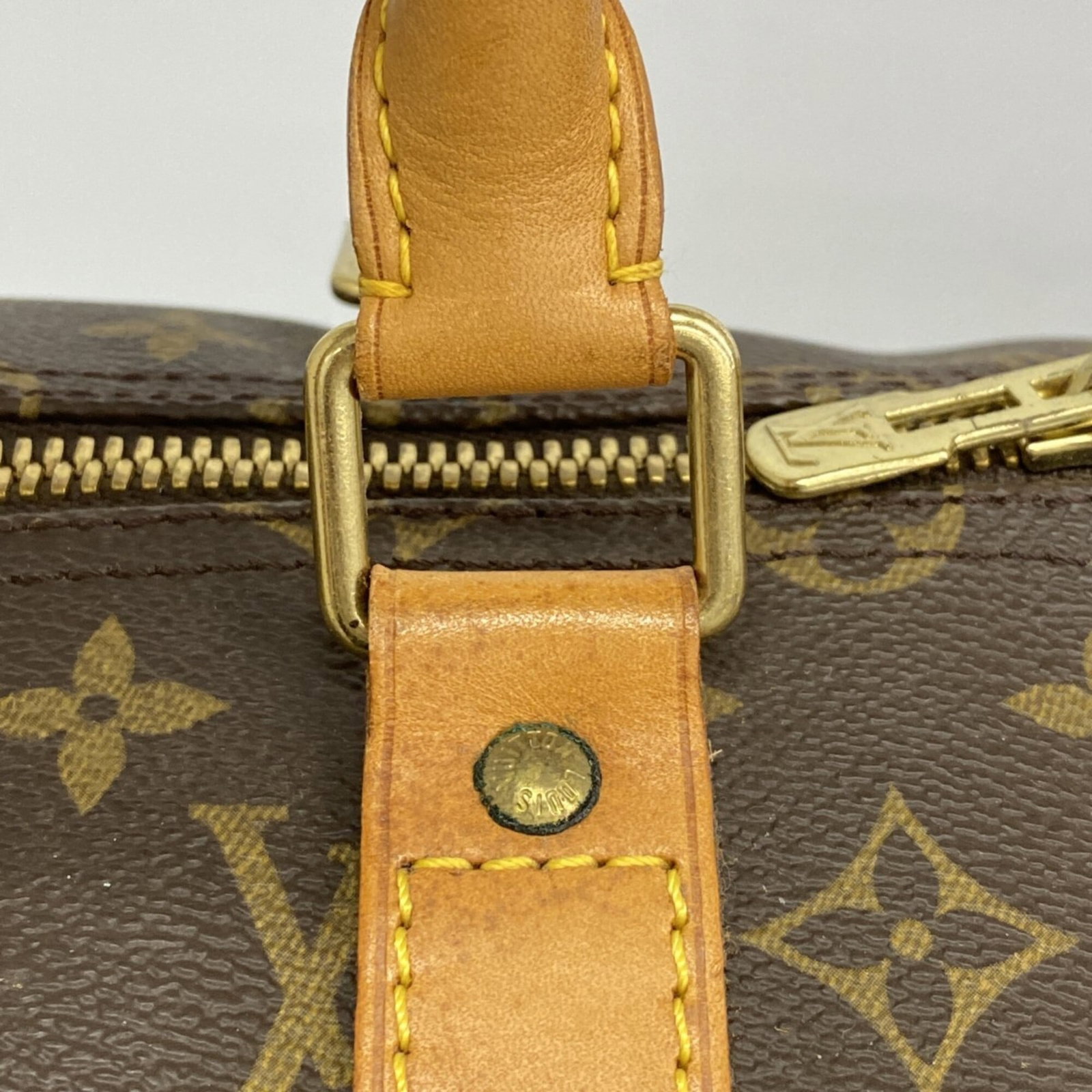 Boston Vuitton Louis - 10