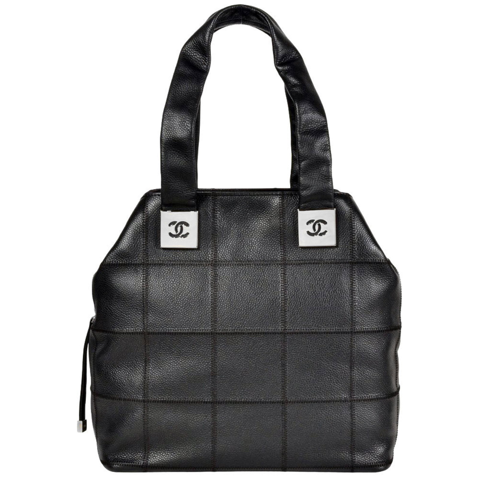 Calfskin Grained Tote Bag By Chanel: Calfskin Grained Tote Bag By Chanel Grained Calfskin Tote Bag by Chanel in Black. This classic Chanel tote features high-quality grained calfskin material, with a timeless black color that exudes eleg