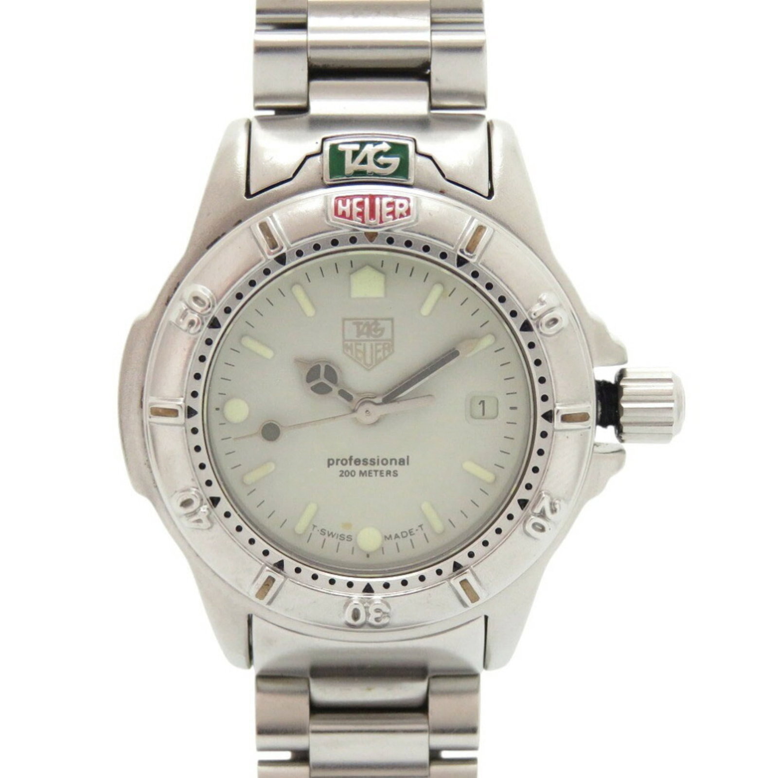 Wristwatch by Heuer: Wristwatch by Heuer Stainless steel case and band provide a sleek, modern look for the wrist. This used Tag Heuer watch features a 28mm diameter case and comes in good condition with traces of usage,