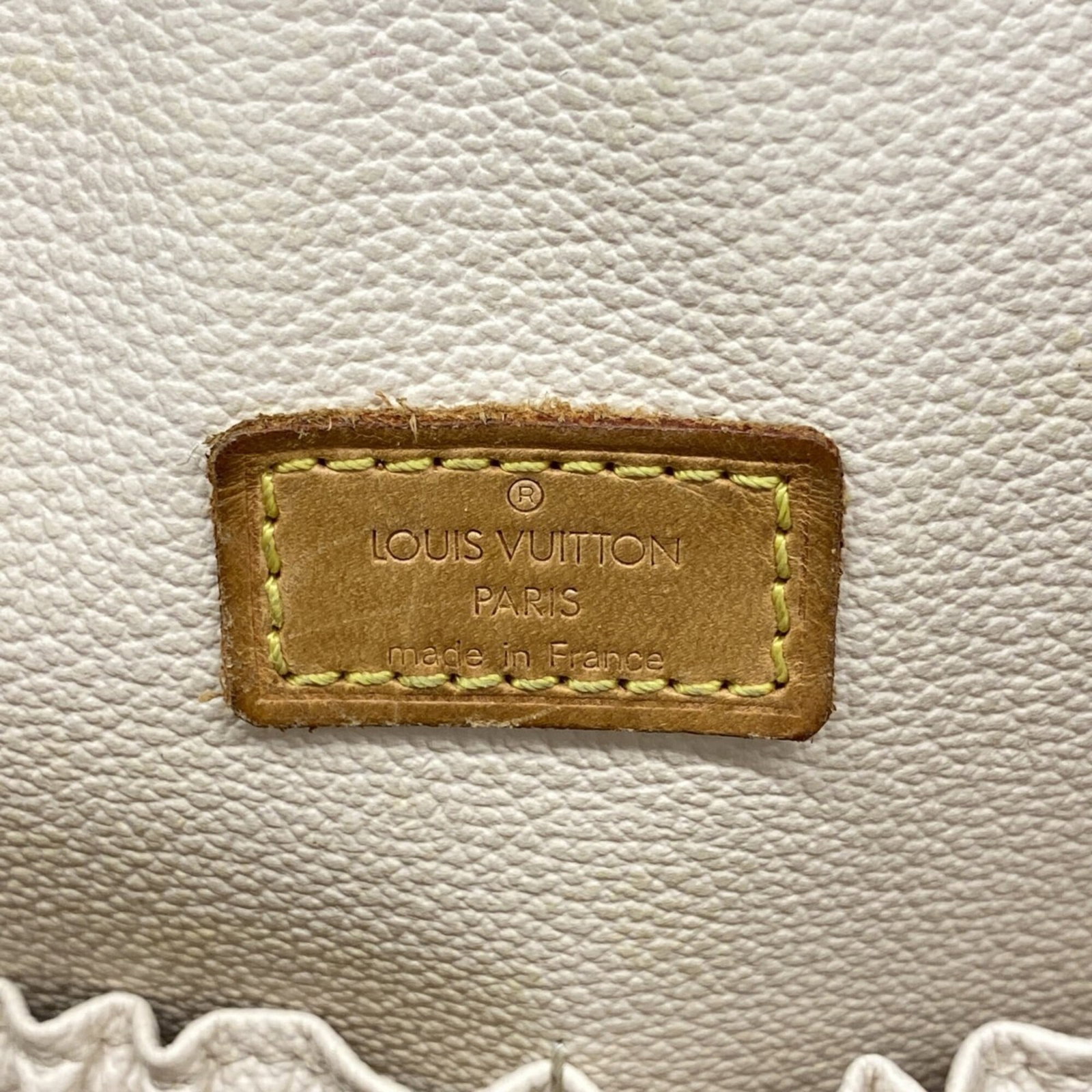 Louis Vuitton Handbag - 5