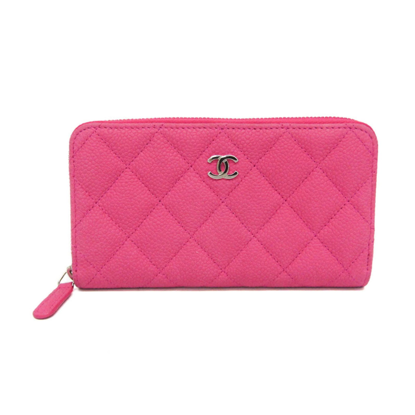 Calfskin wallet bi fold grained long bill: Calfskin wallet bi fold grained long bill Calfskin wallet with a classic bi-fold design, featuring a long bill and ball clasp closure. The grained leather adds a touch of sophistication to this