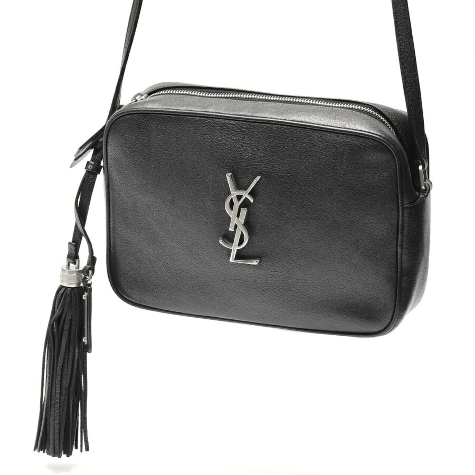 Saint Laurent Shoulder Bag Leather: Saint Laurent Shoulder Bag Leather This Saint Laurent shoulder bag features high-quality black leather and measures 15cm x 22cm x 6cm. With its classic design, the bag shows signs of gentle use, inclu
