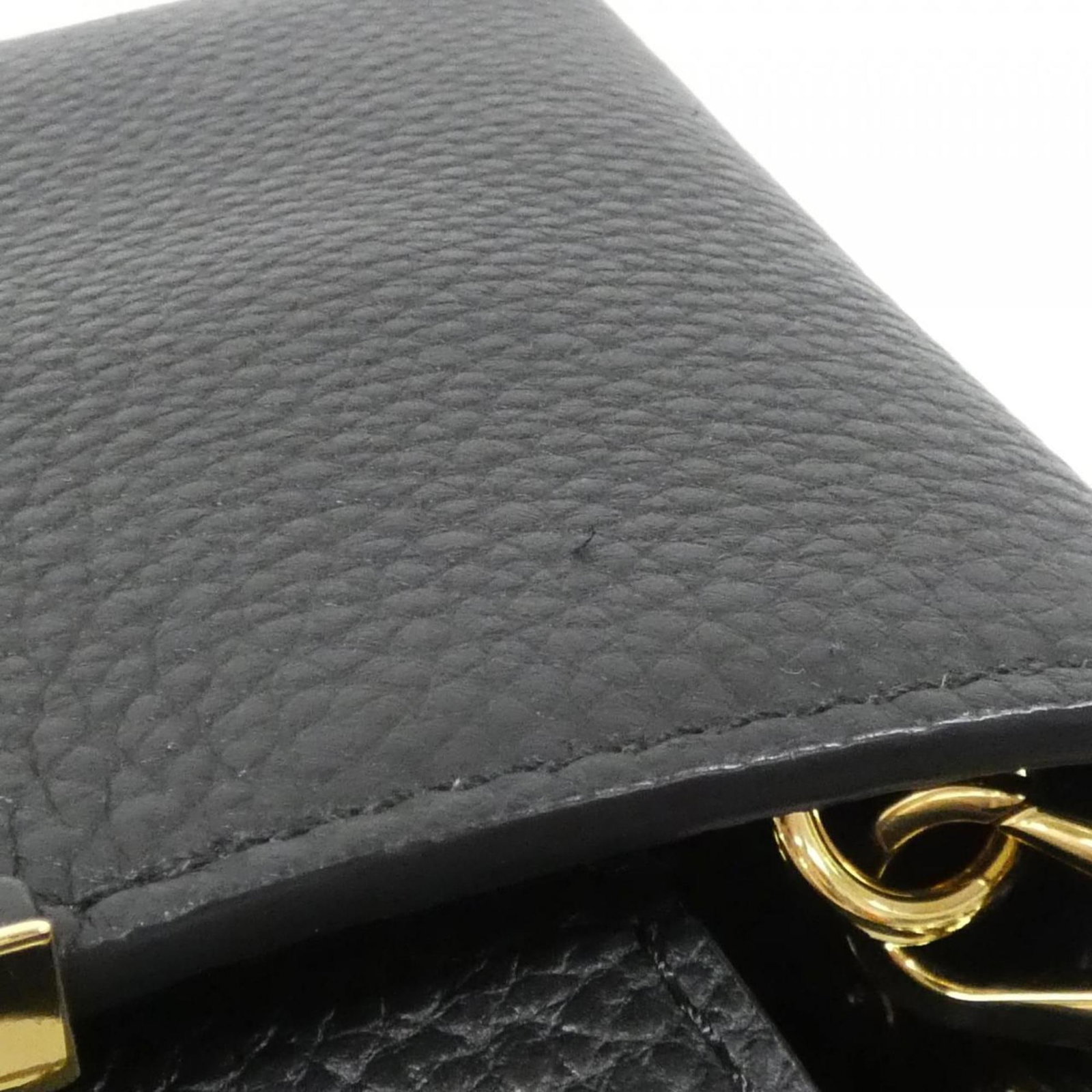Louis Vuitton Handbag - 7