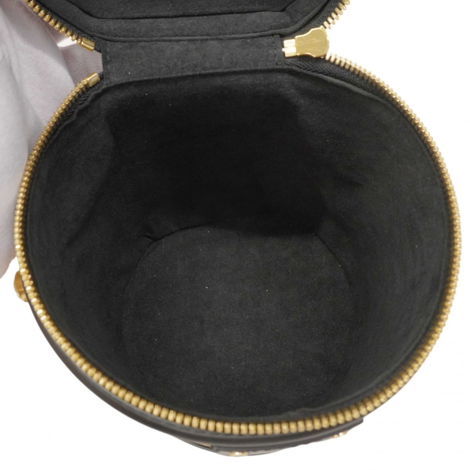 Louis Vuitton Handbag - 4