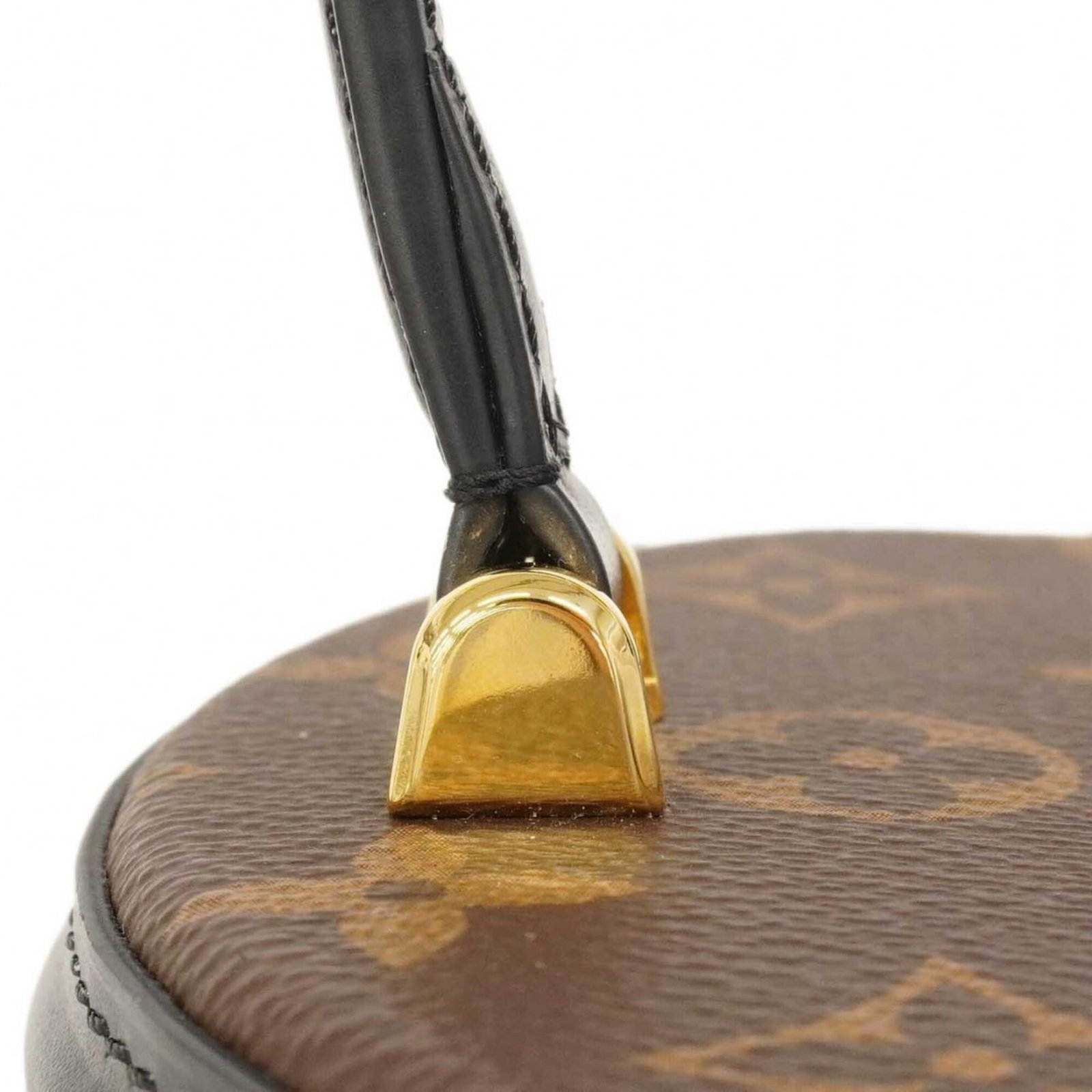 Louis Vuitton Handbag - 8