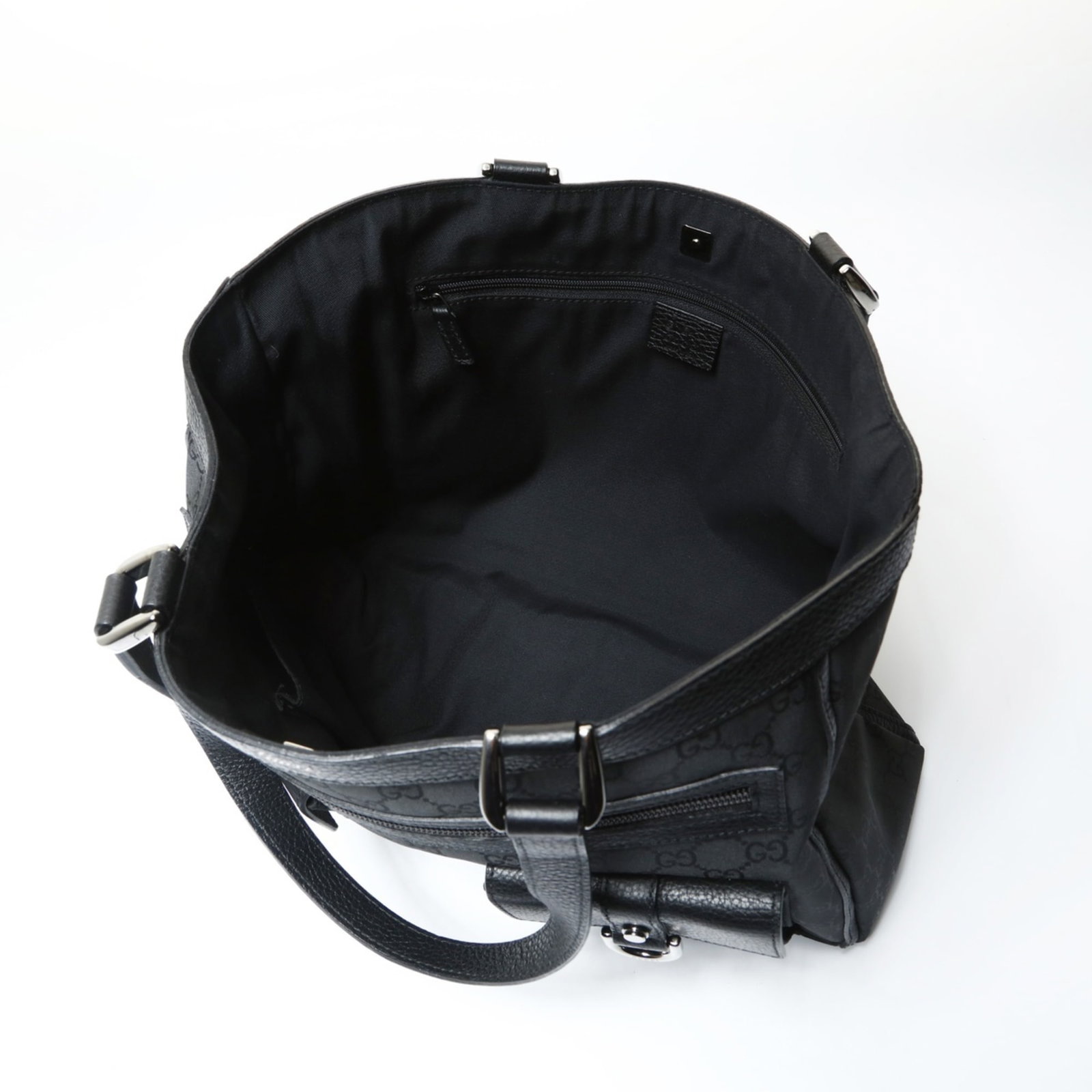 Gucci Handbag - 12