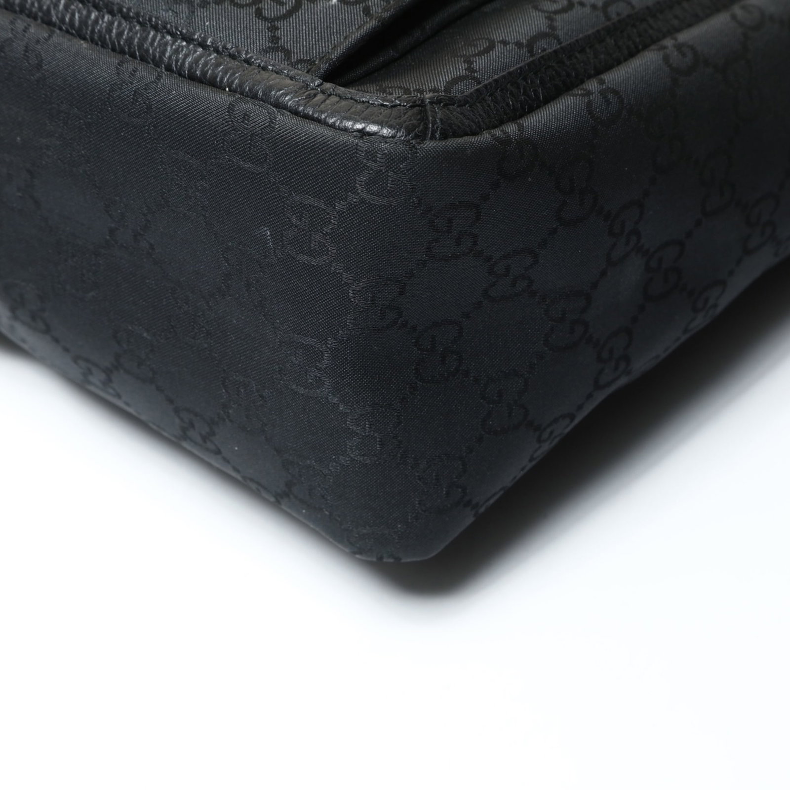 Gucci Handbag - 6