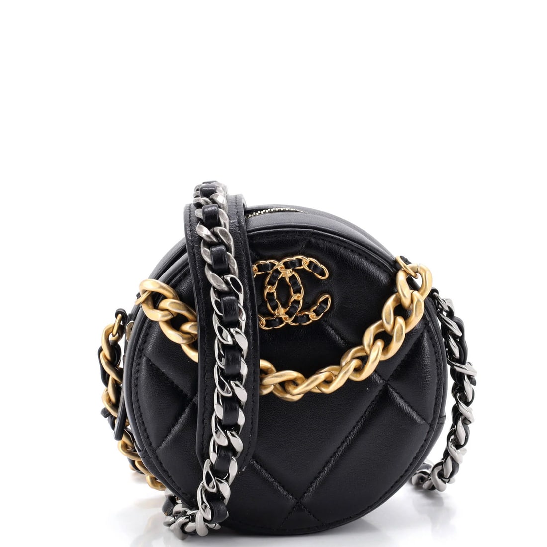 Chanel quilted leather chain clutch round 19: Chanel quilted leather chain clutch round 19 Black quilted leather chain round clutch with a classic design, featuring scuffs and minor edge wear on the exterior. The interior boasts a striking red
