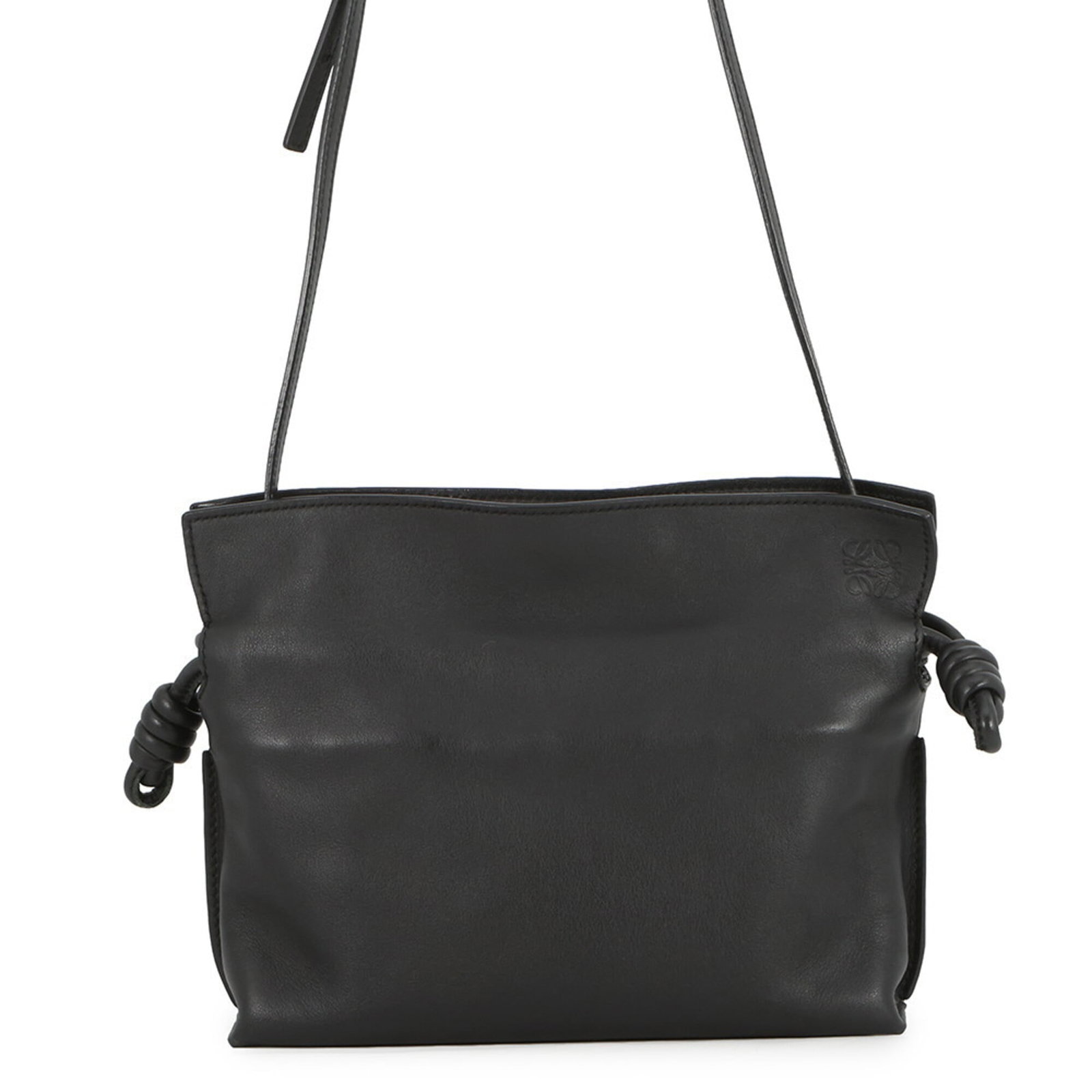 Loewe Clutch Bag Handbag Shoulder Bag Leather: Loewe Clutch Bag Handbag Shoulder Bag Leather Black Loewe Leather Clutch Bag Handbag Shoulder Bag with a sleek design and classic style, featuring a durable leather construction. Measuring 18.5cm x 22