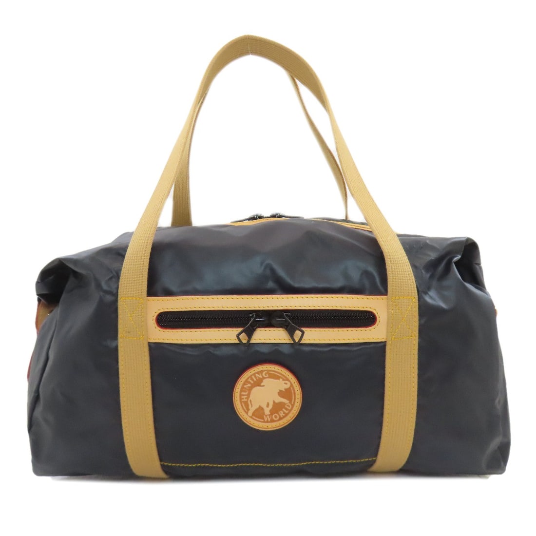 Nylon Handbag Logo World Hunting: Nylon Handbag Logo World Hunting Black nylon handbag with logo from Hunting World style, featuring a simple and sleek design. The bag's exterior is made of durable nylon material, providing a