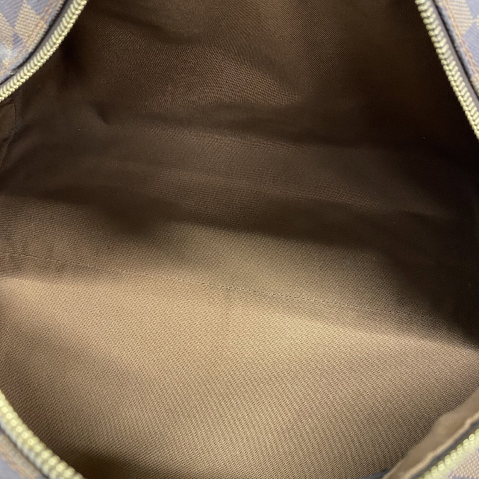 Louis Vuitton Handbag - 4