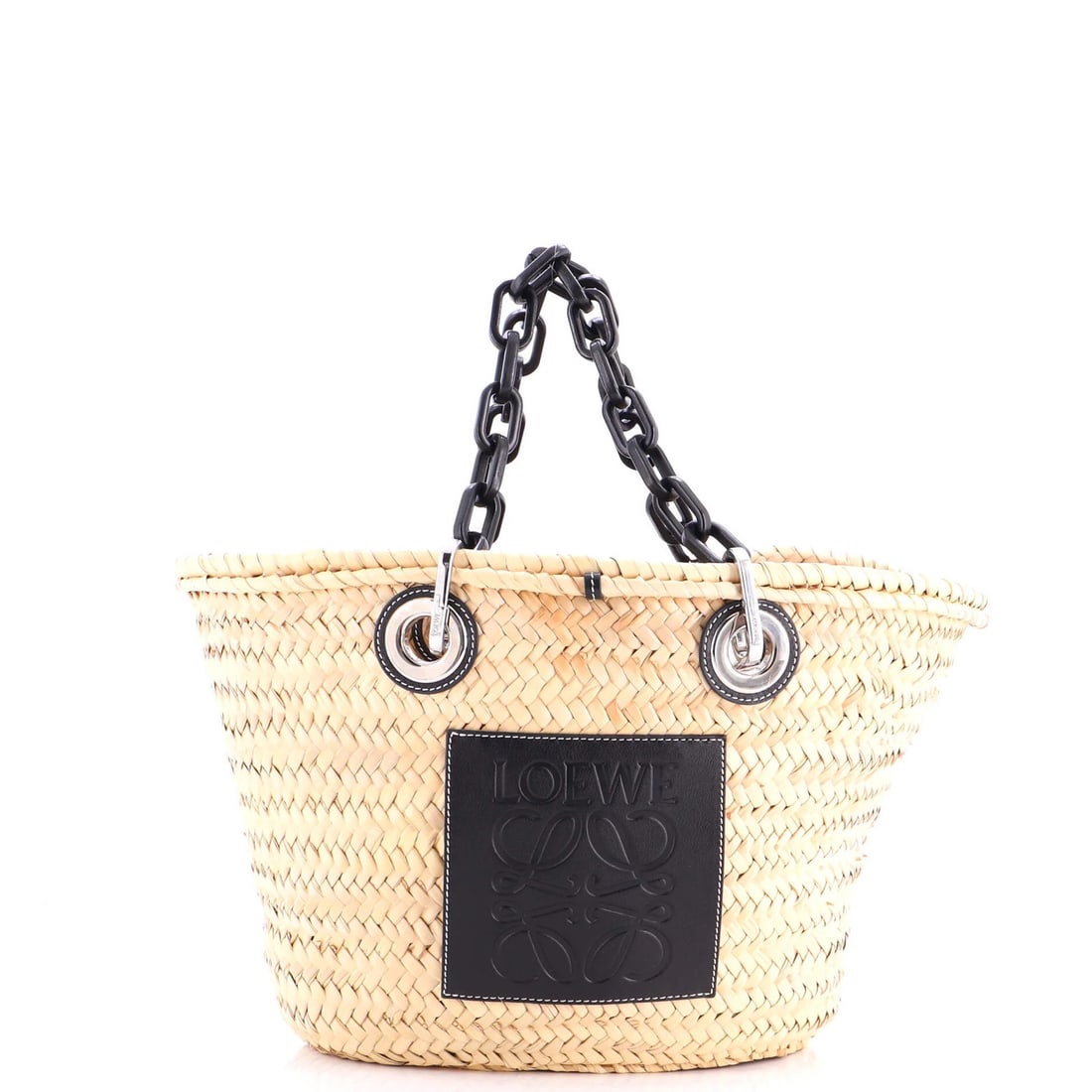 Chain Raffia Basket Loewe Tote Medium: Chain Raffia Basket Loewe Tote Medium Neutral-colored Raffia basket tote from Loewe with a medium size and chain details, featuring fraying and minor scuffs on the exterior and interior. The silver ha