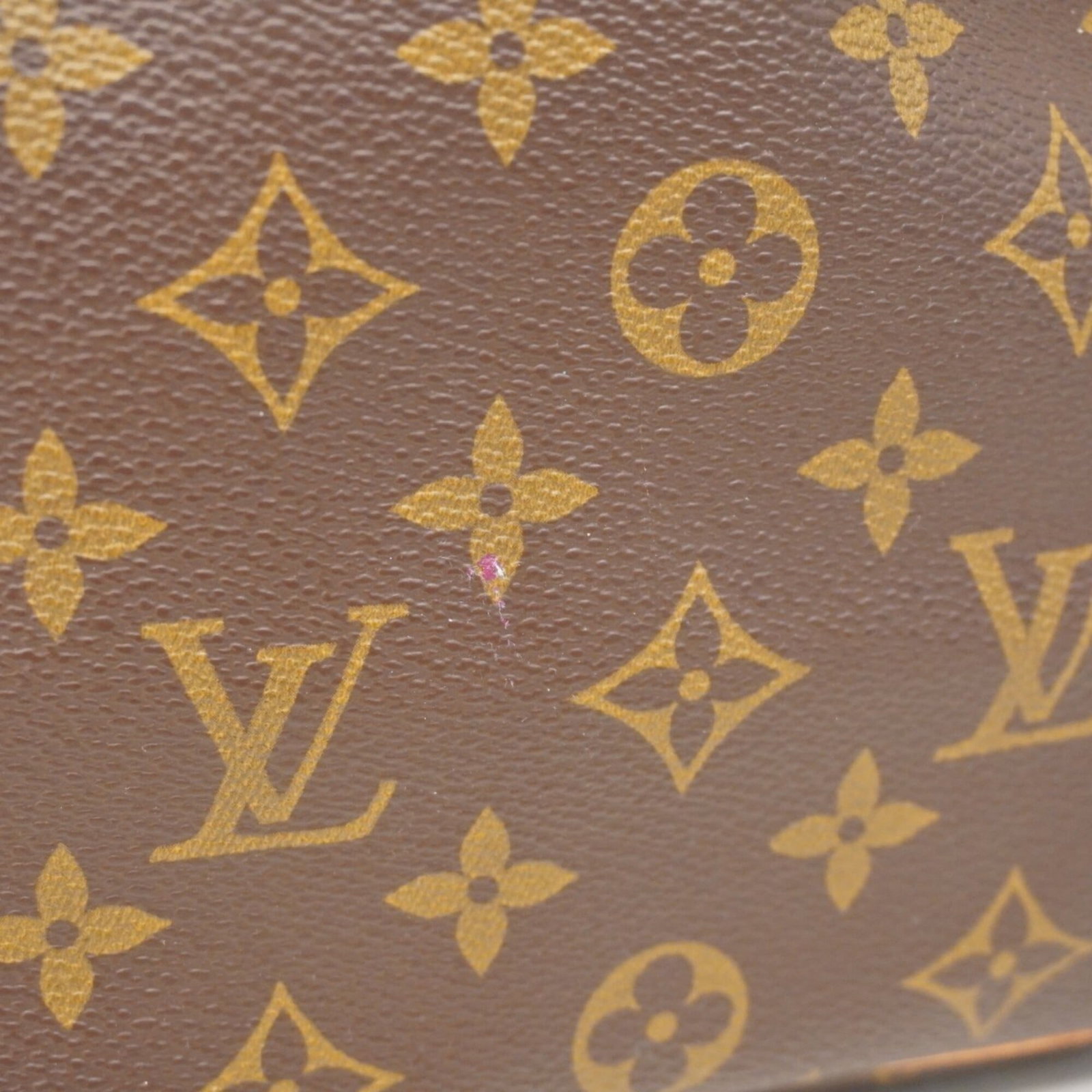 Boston Vuitton Louis - 11