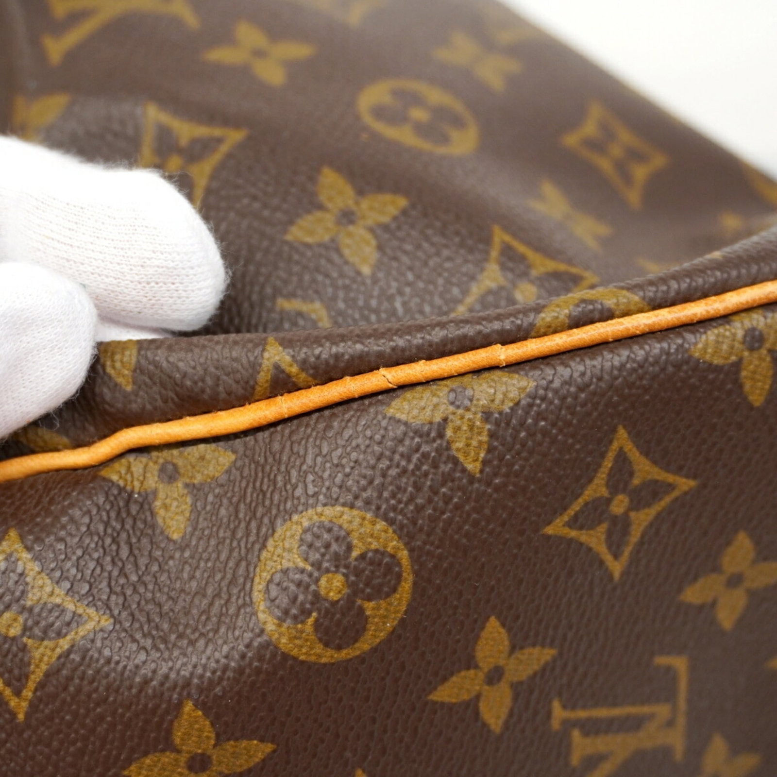 Boston Vuitton Louis - 7