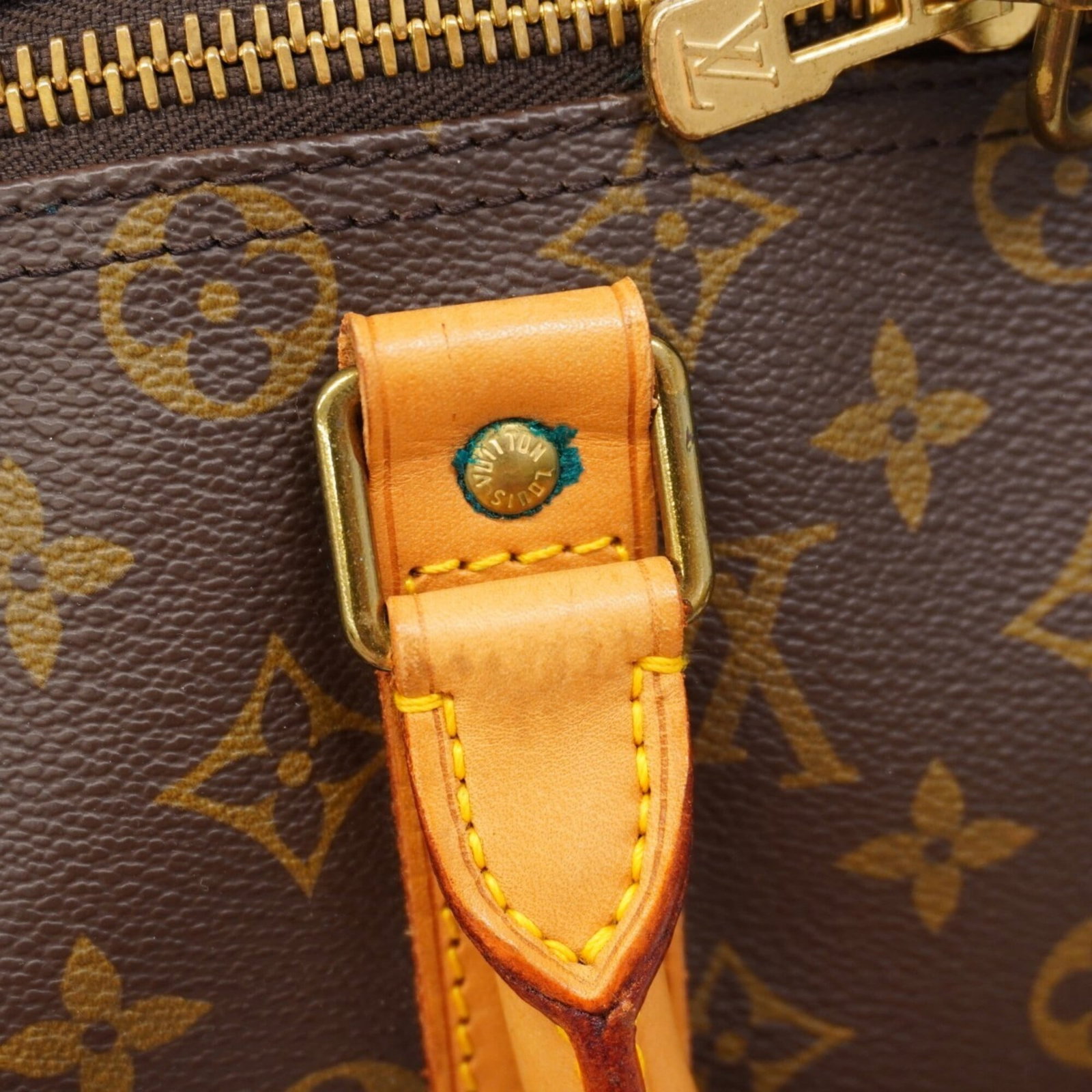 Boston Vuitton Louis - 9