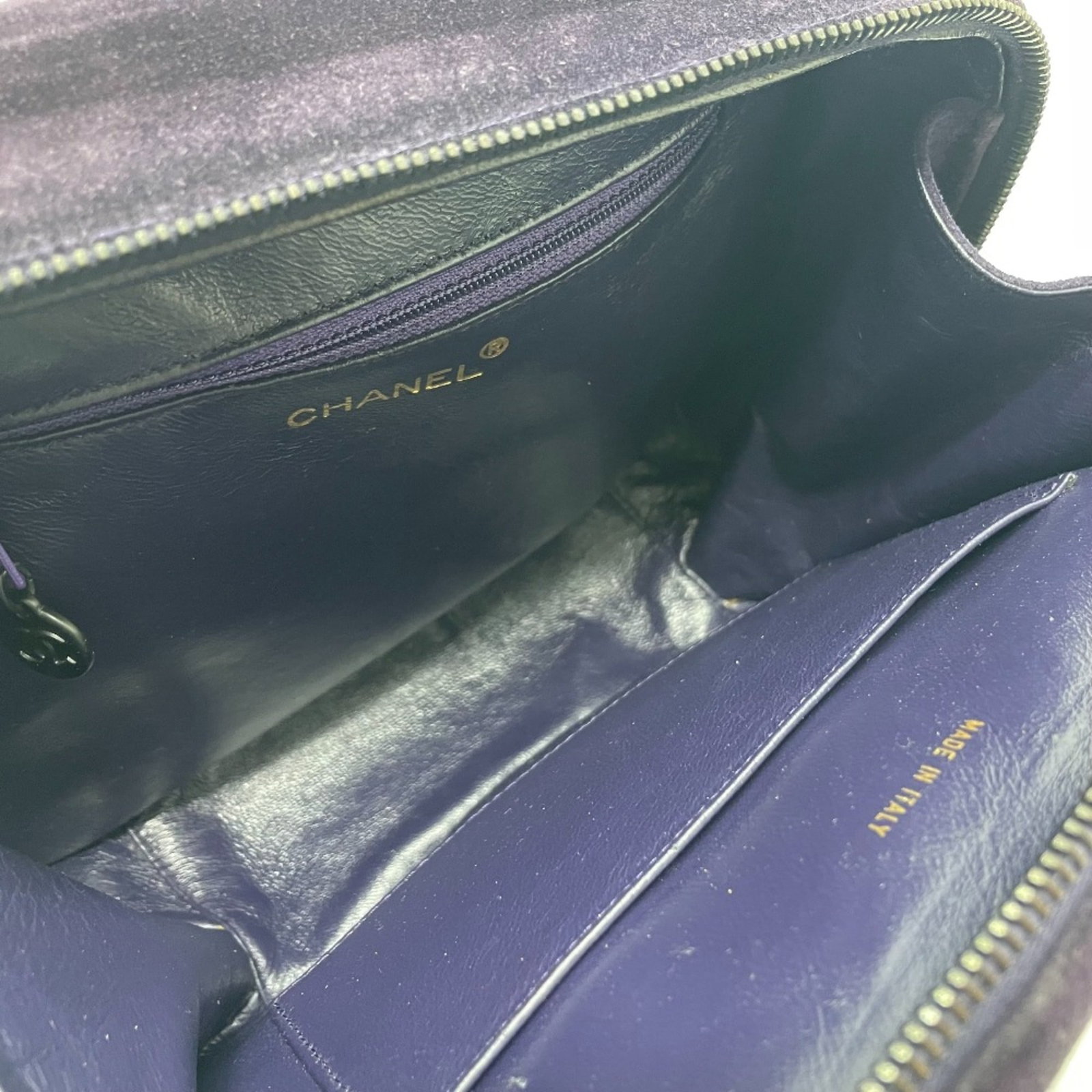 Chanel Handbag Leather - 8