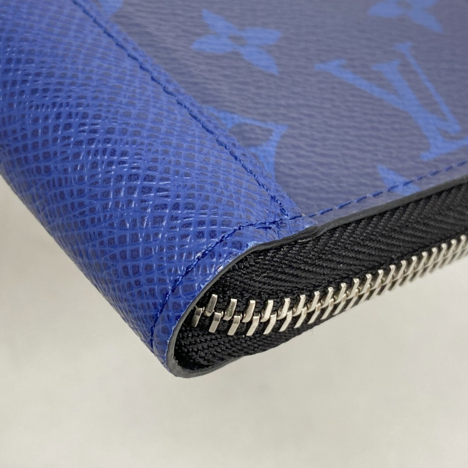 Long Wallet Bi Fold Louis Vuitton - 5
