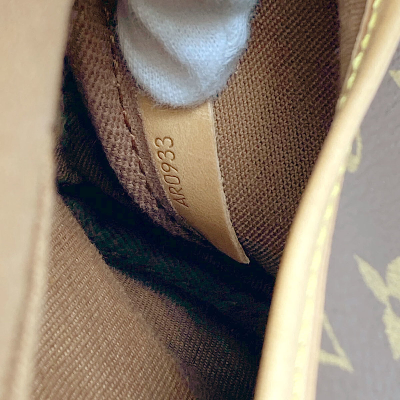 Shoulder Bag Monogram Vuitton Louis - 8