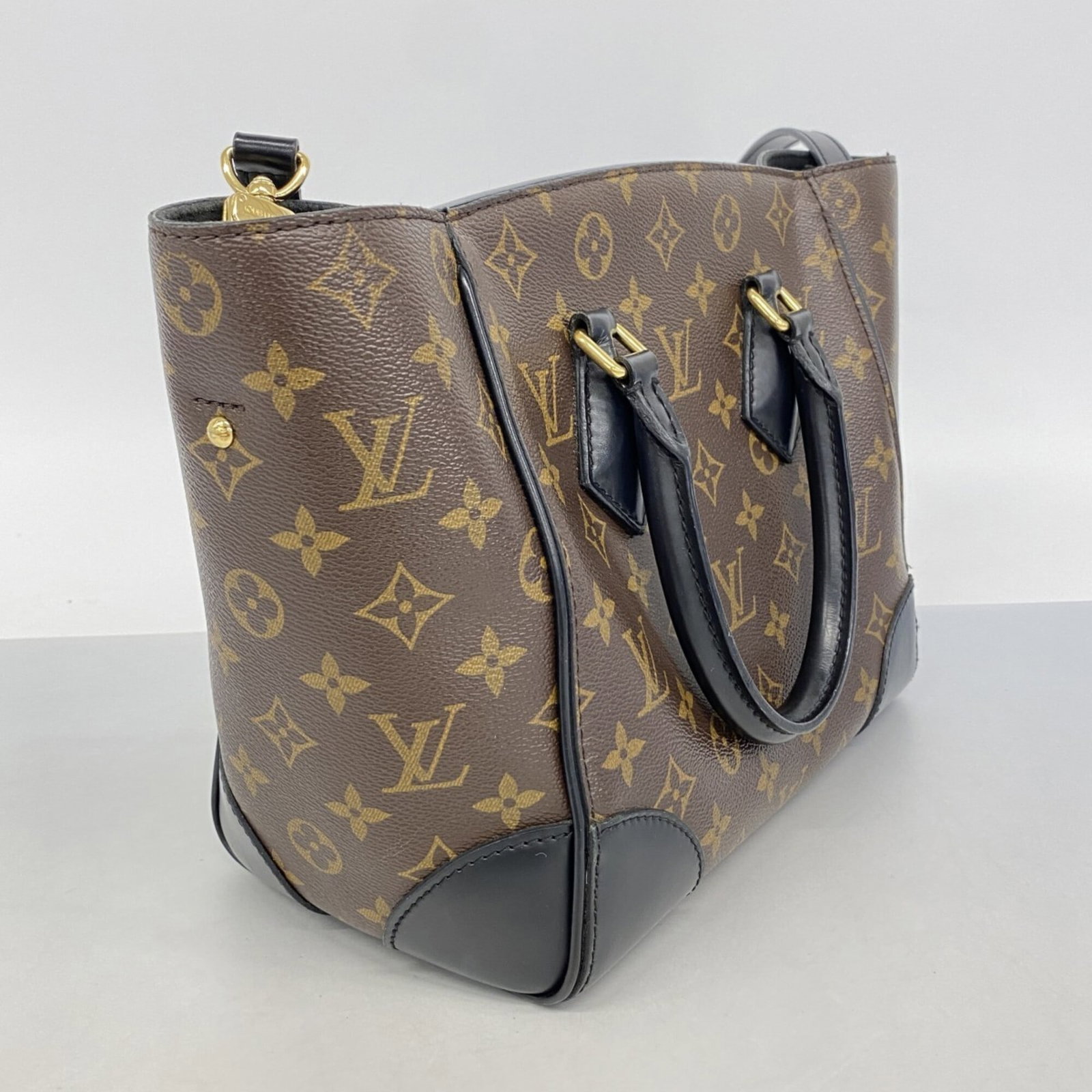 Louis Vuitton Handbag - 2