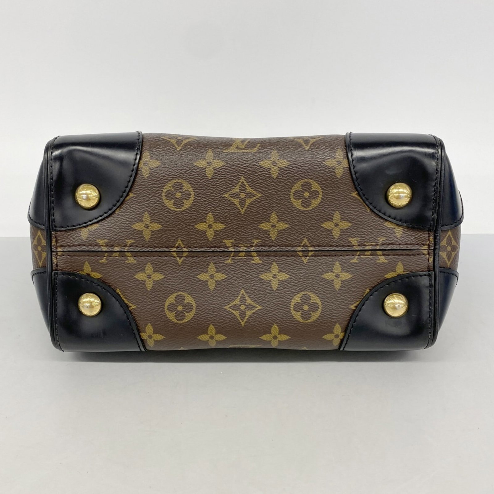 Louis Vuitton Handbag - 3