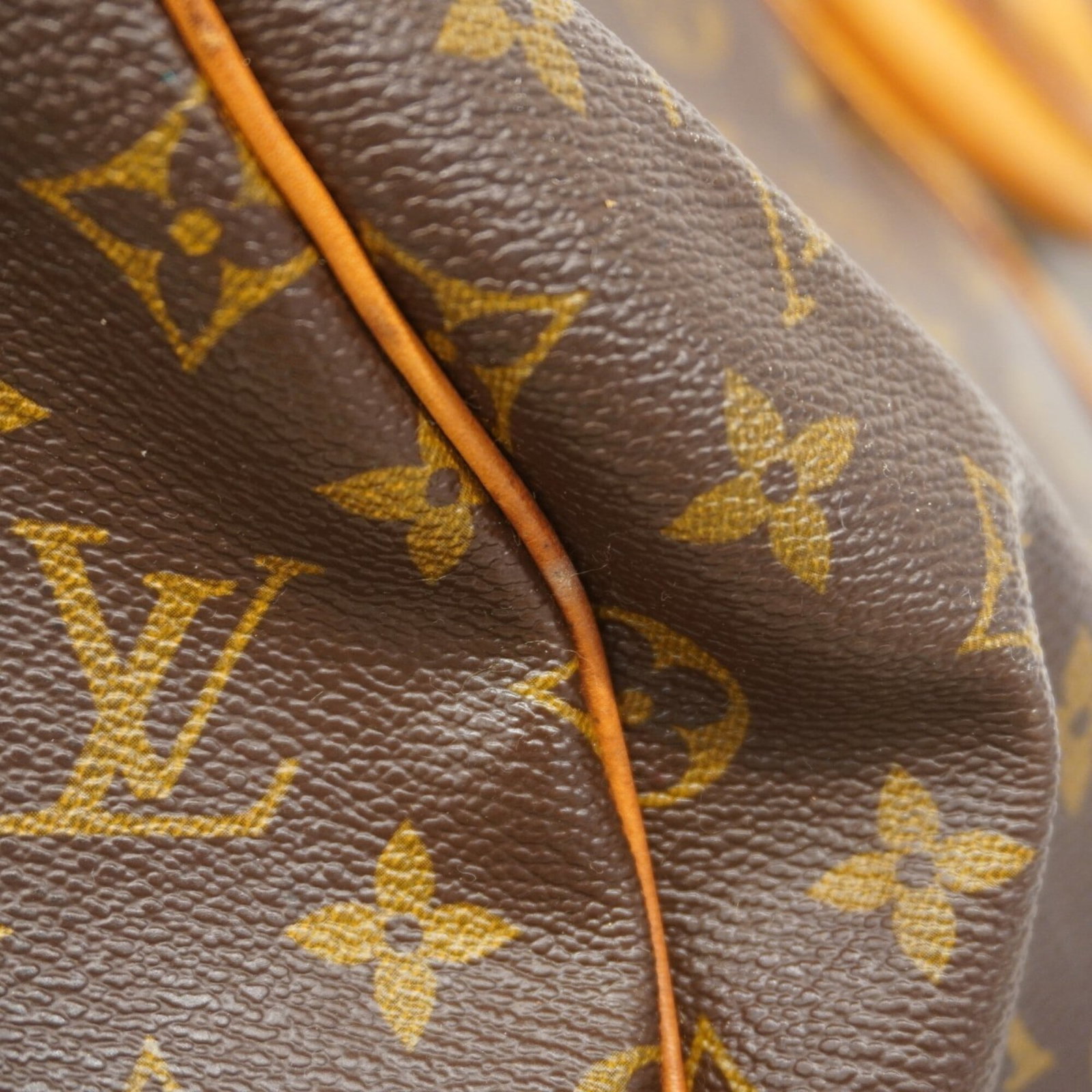 Boston Vuitton Louis - 9
